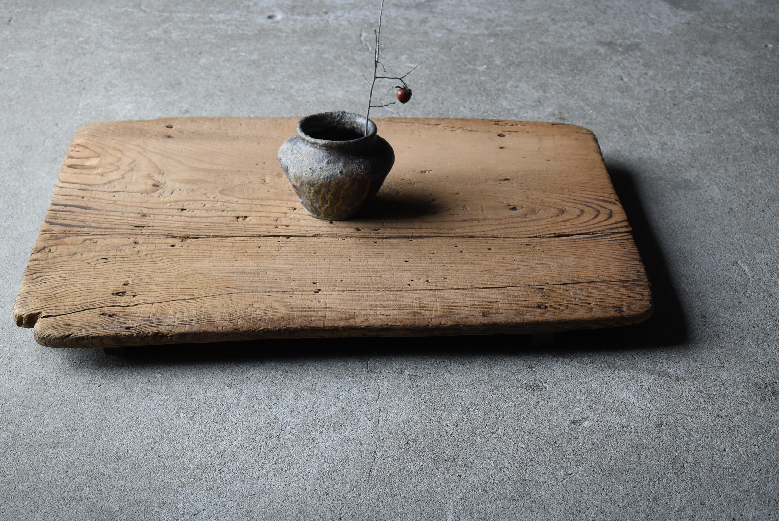 Japanese Antique Wabi Sabi Wooden Board 1860s-1900s / Exhibition Table 10
