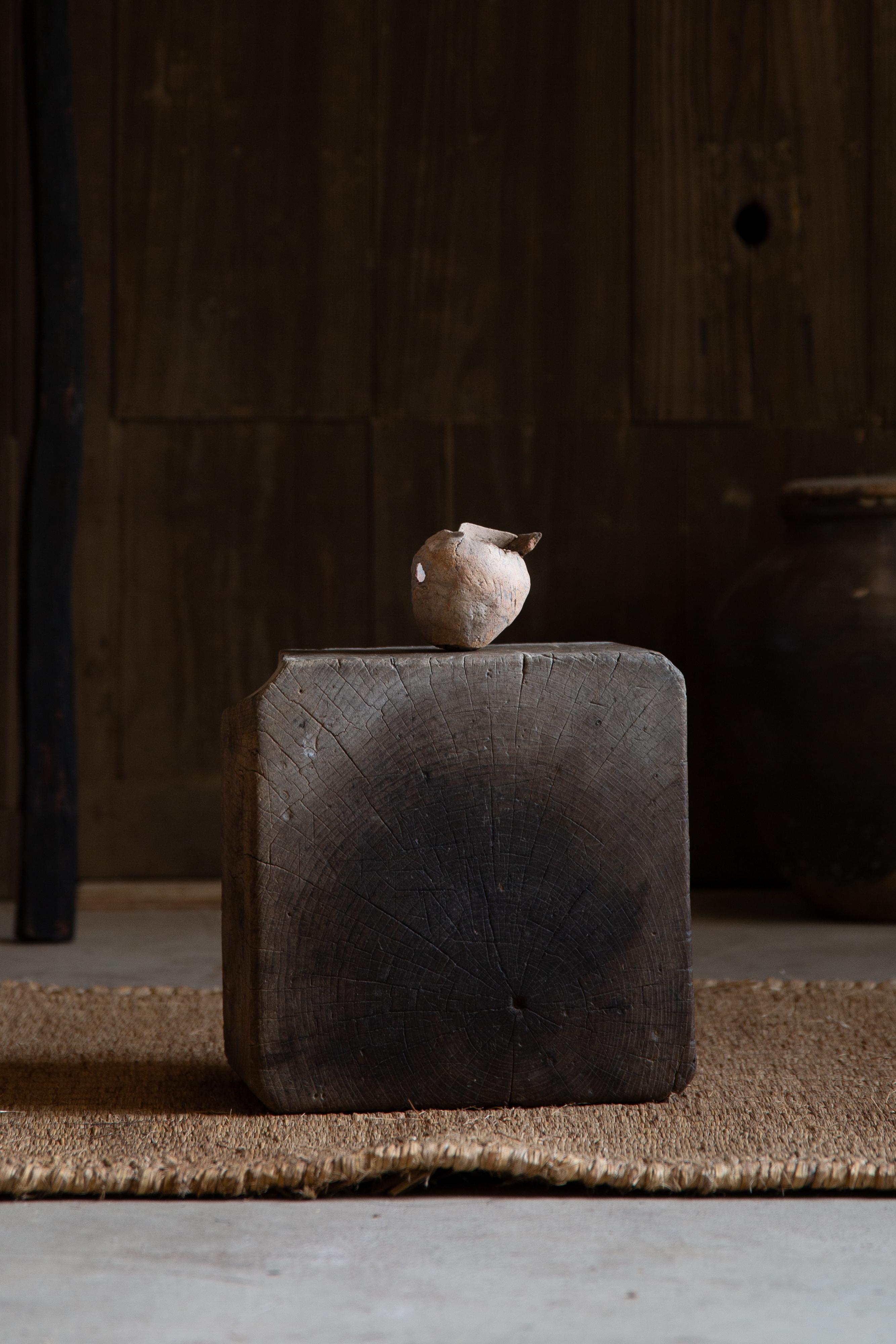 Espositore a cubo in legno giapponese Wabi sabi antico, supporto per vasi da fiori in legno duro in vendita 8