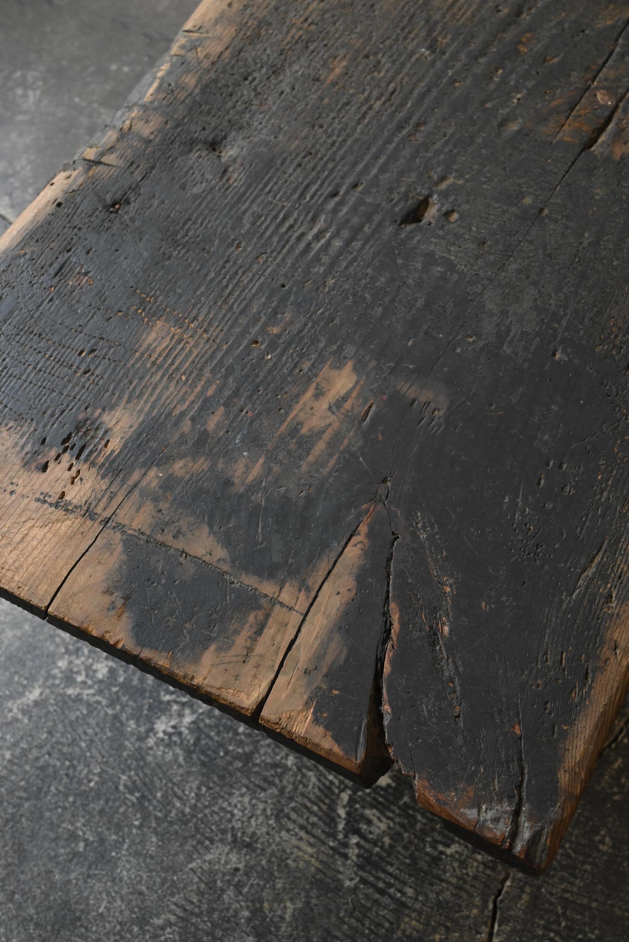 Japanischer antiker Wabi-Sabi Holztisch / 1800er / Beistelltisch 3