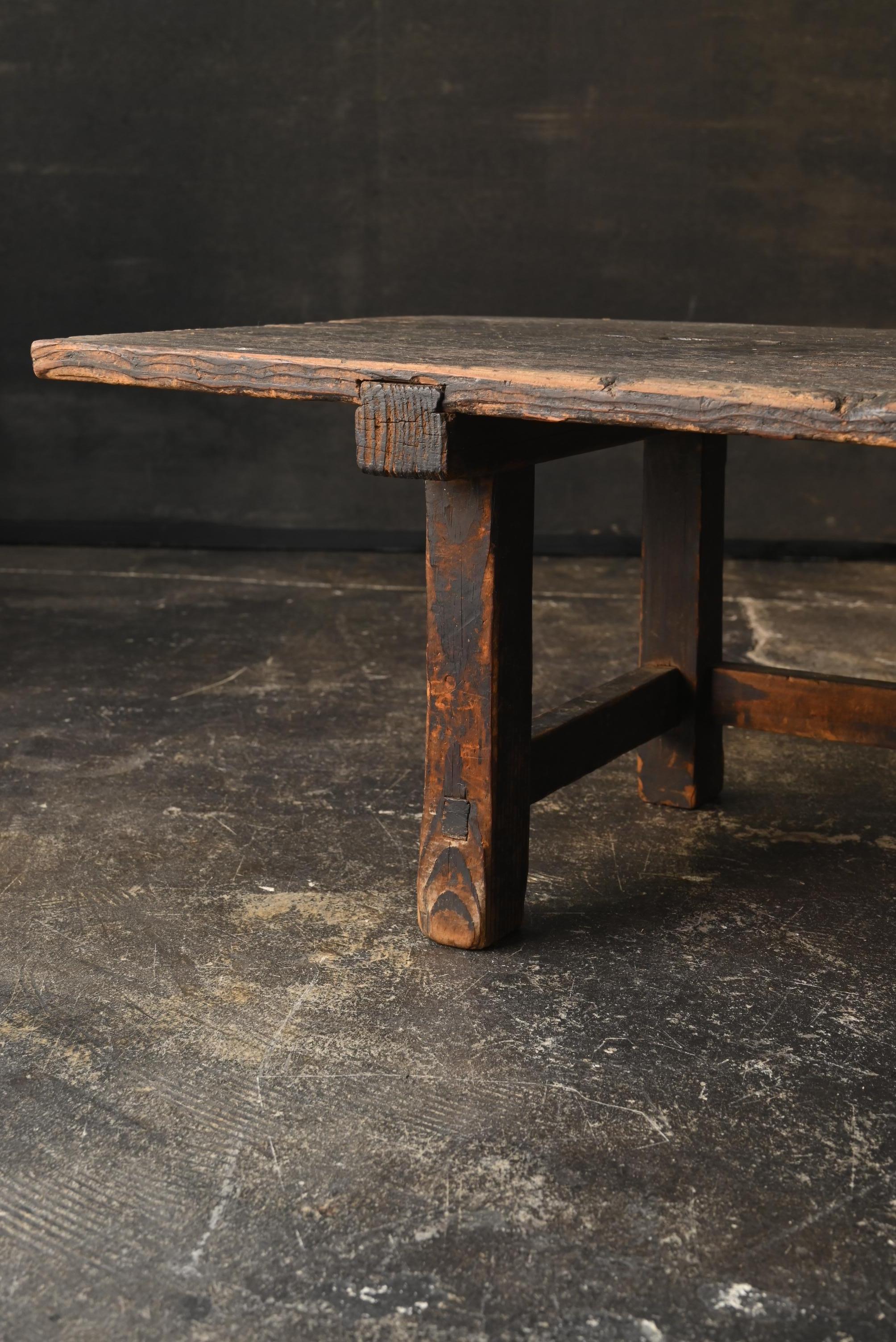 Japanischer antiker Wabi-Sabi Holztisch / 1800er / Beistelltisch 7