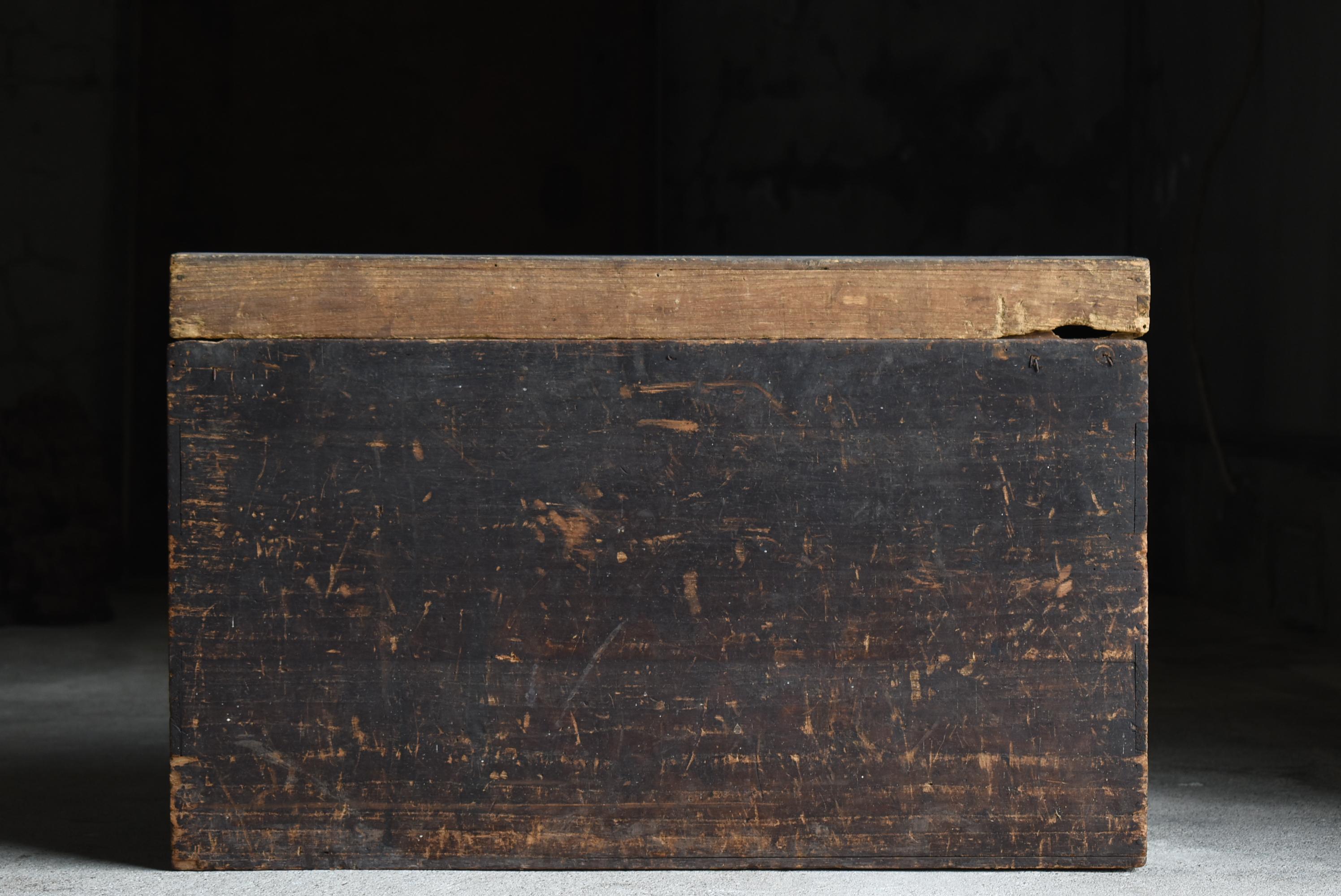 Wood Japanese Antique Wabi Sabi Box 1860s-1900s / Sofa Table Coffee Table Tansu