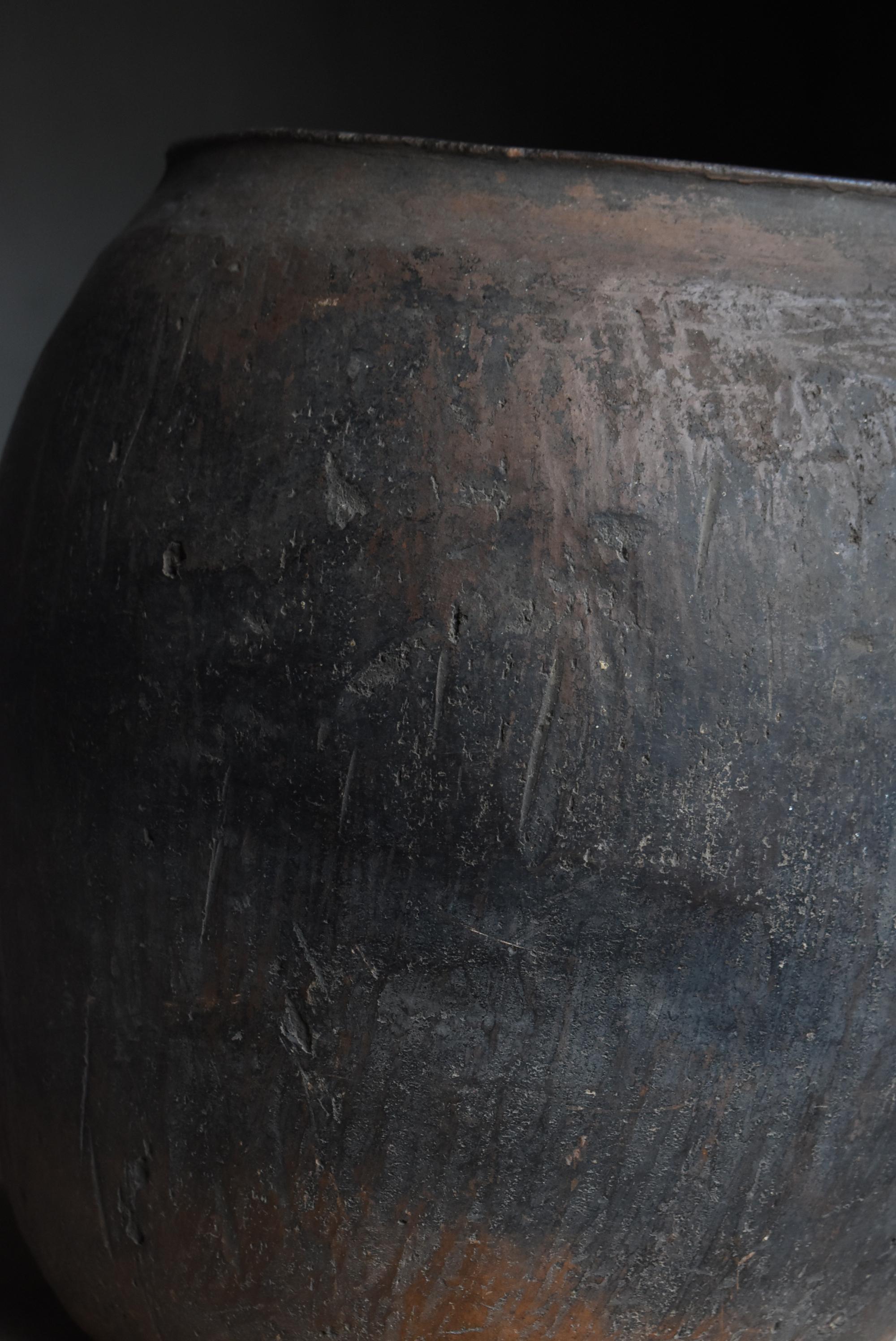 Antiguo Jarrón Japonés Wabisabi Tsubo 1800s-1860s / Vasija de Cerámica en venta 4