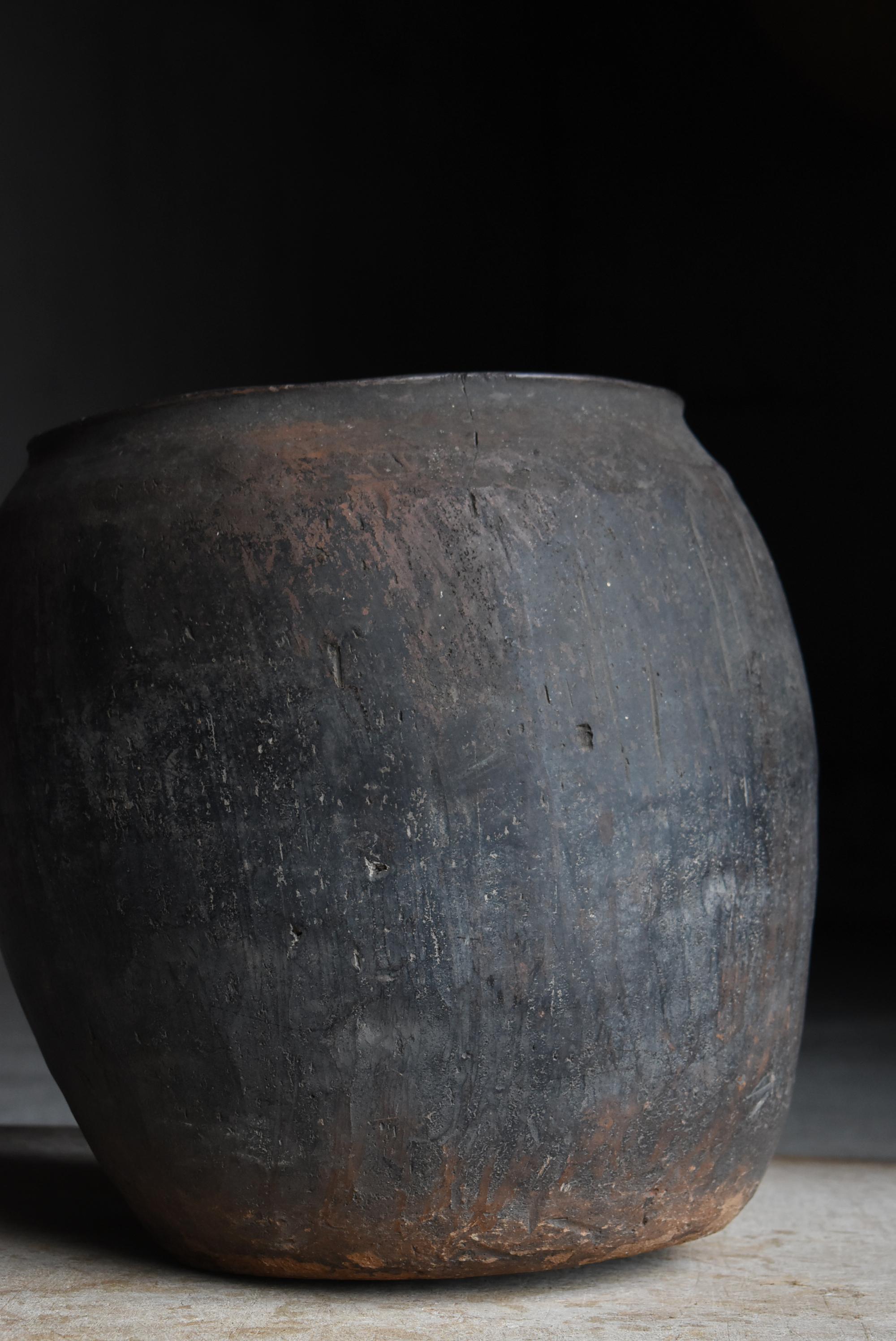 Antiguo Jarrón Japonés Wabisabi Tsubo 1800s-1860s / Vasija de Cerámica siglo XIX en venta