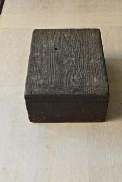 Japanese antique wabisabi wooden box/1800-1912/From the late Edo to the Meiji