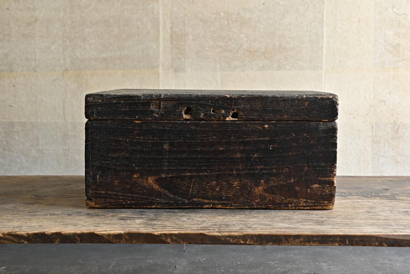 Japanese antique wabisabi wooden box/1800-1912/From the late Edo to the Meiji 2