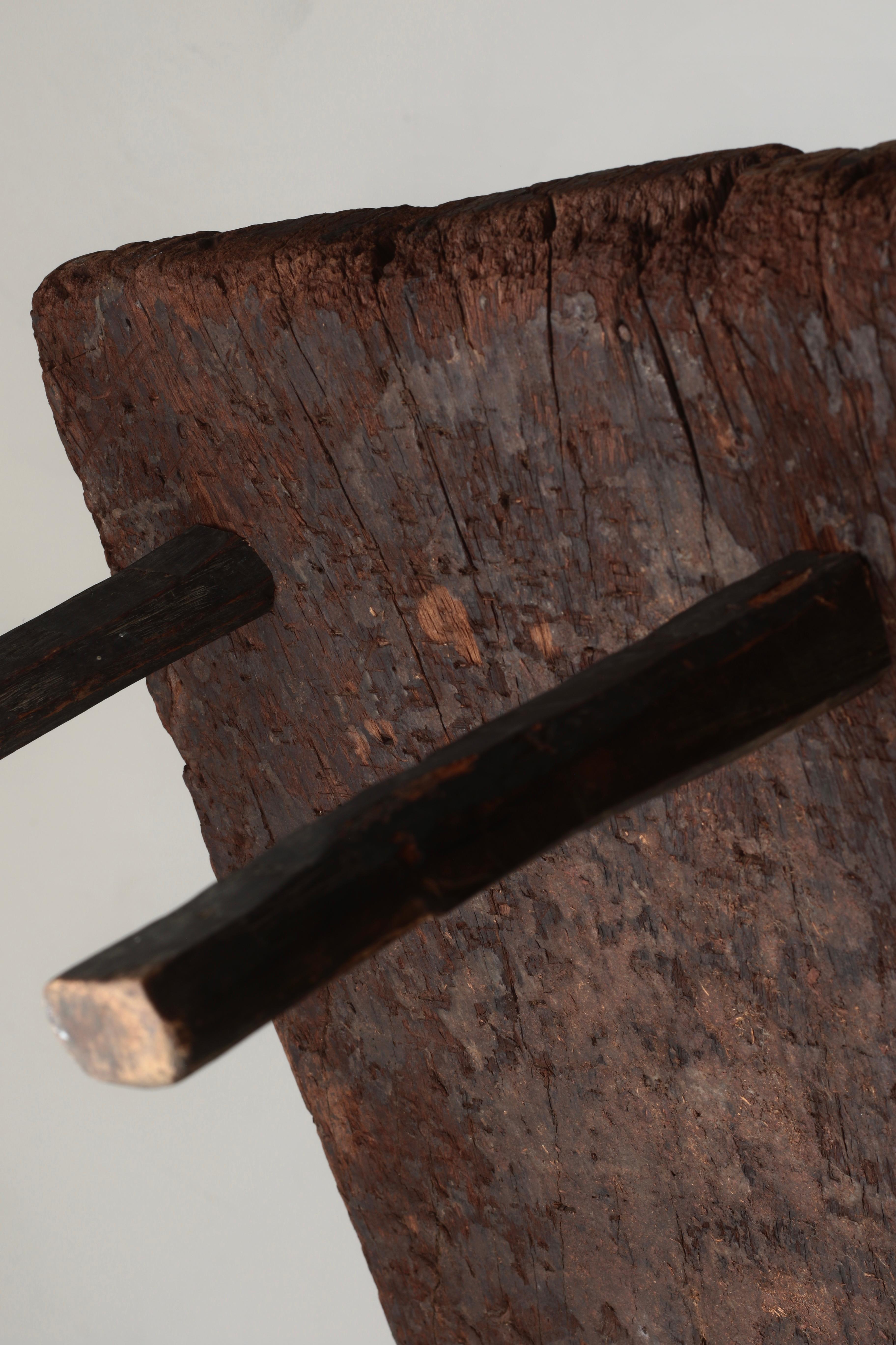 Table basse / table de canapé japonaise Antique Warped / Wabi-sabi Primitive en vente 6