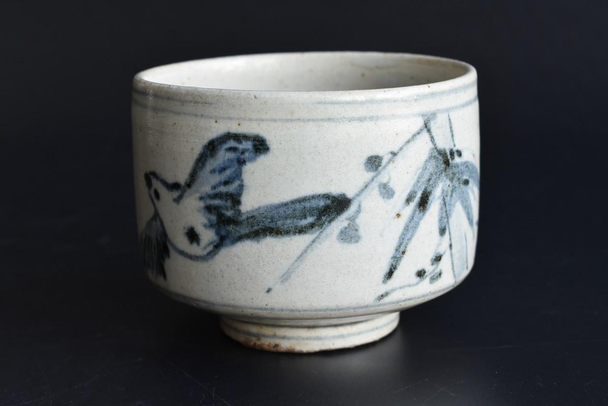 Japanese Antique White Porcelain Blue Painting Bowl / Imari Ware / Edo Period In Good Condition In Sammu-shi, Chiba
