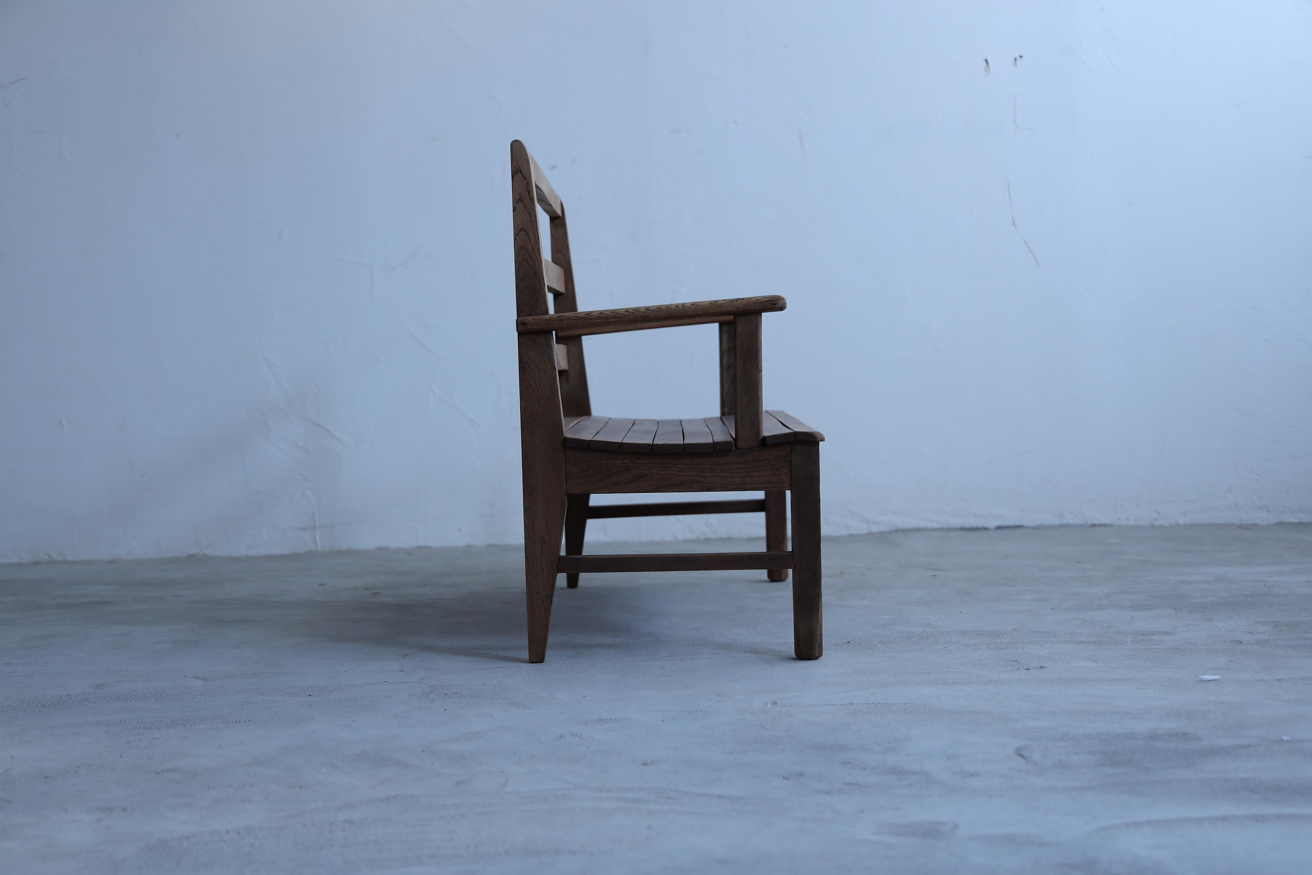 Japanische antike japanische Holzbank, primitiver Holzstuhl, Wabi-Sabi (20. Jahrhundert) im Angebot