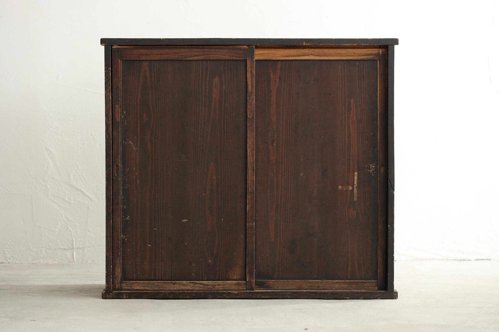 Japanische antike japanische Holzschränke, Wabi Sabi, Japandi im Angebot 3