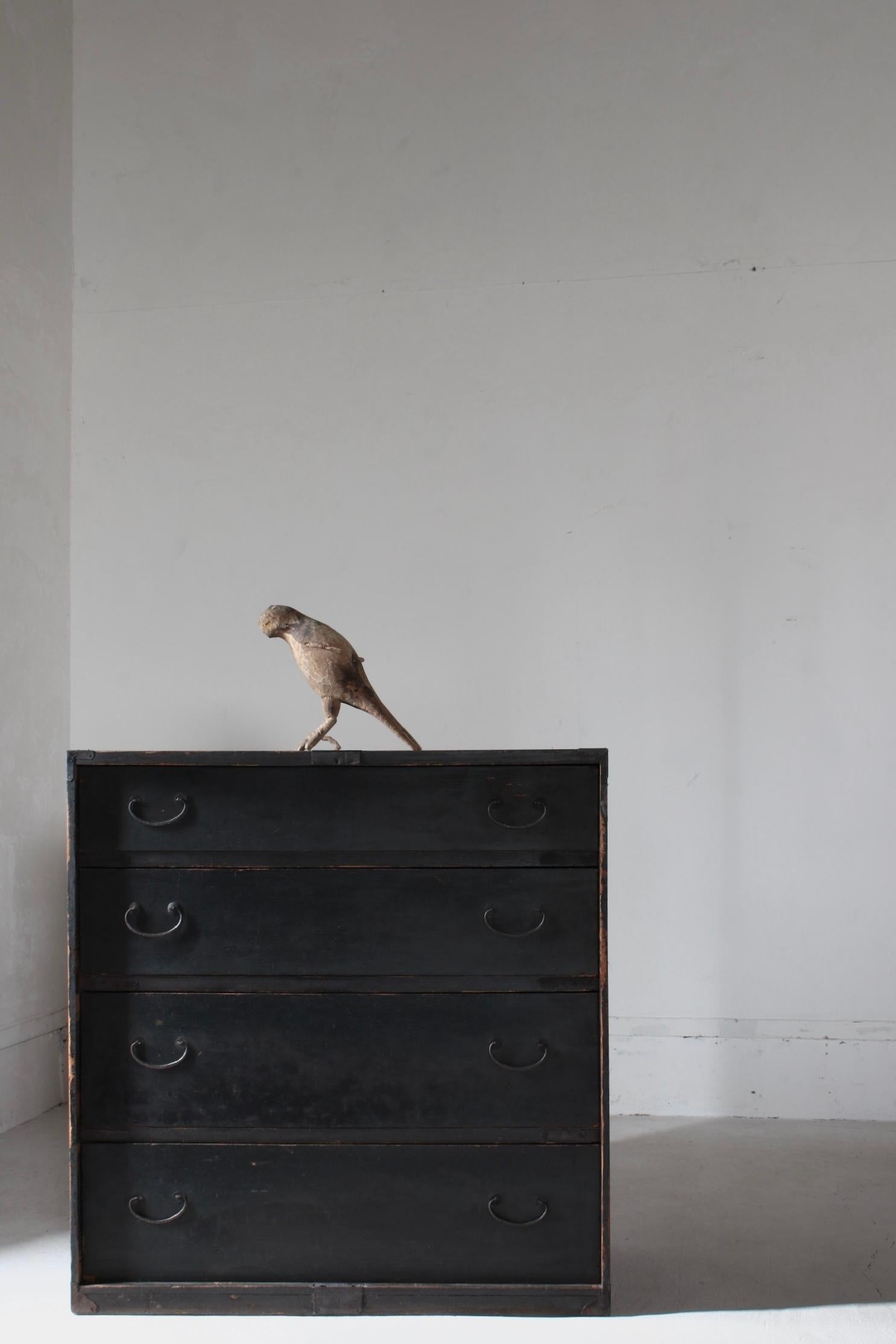 Japanese Antique Wood-Carved Bird/ Wooden Figurine/ Circa1900s/ Wabi-Sabi Mingei For Sale 14