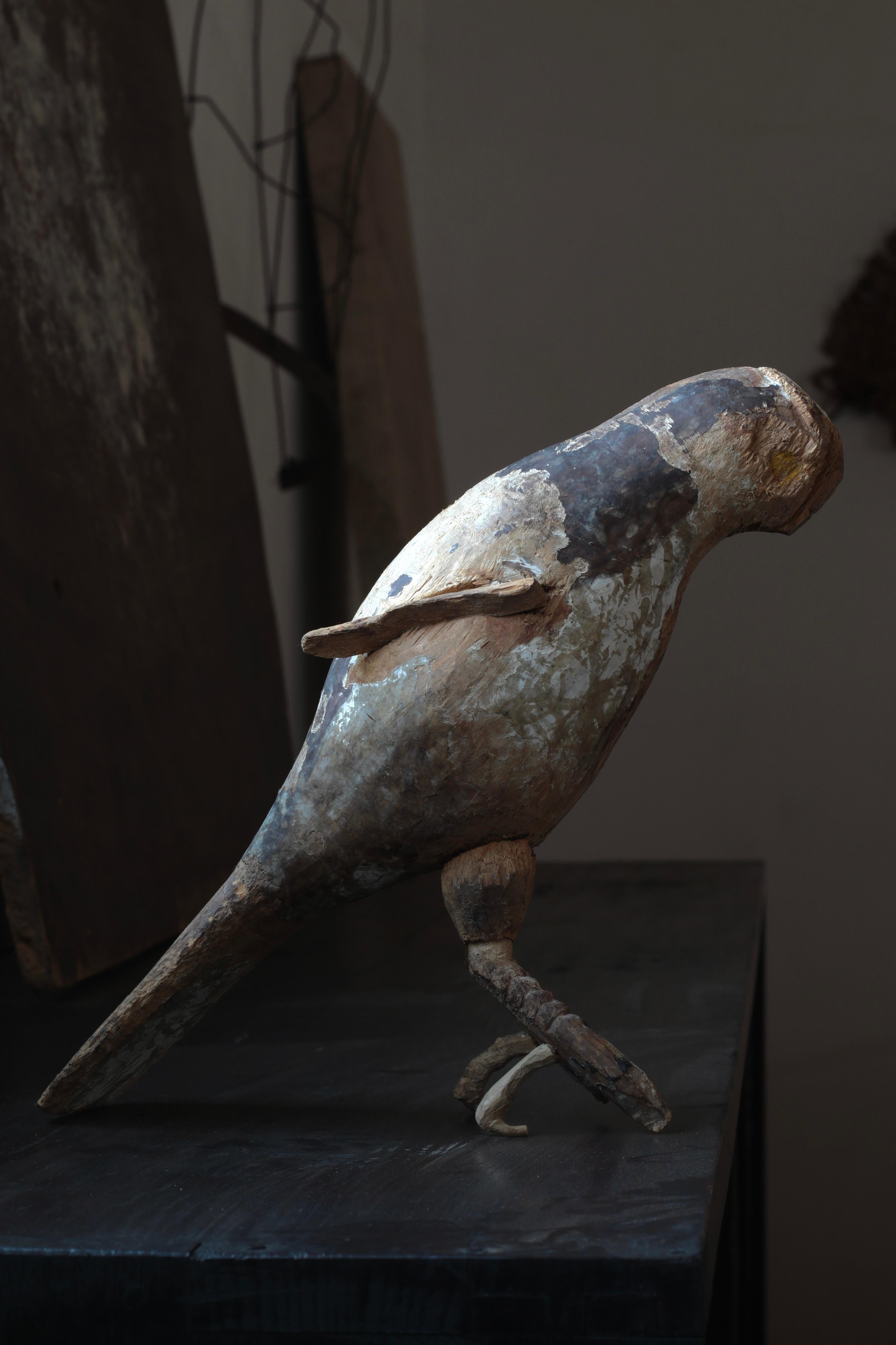 Japanese Antique Wood-Carved Bird/ Wooden Figurine/ Circa1900s/ Wabi-Sabi Mingei In Good Condition For Sale In Iwate-gun Shizukuishi-cho, Iwate Prefecture