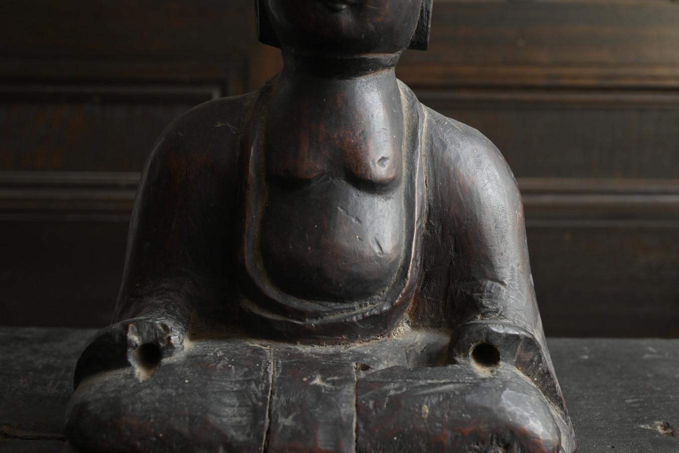 Japanischer antiker geschnitzter Buddha aus Holz/1800er/late Edo-Periode/Volks Buddha (Zypressenholz) im Angebot