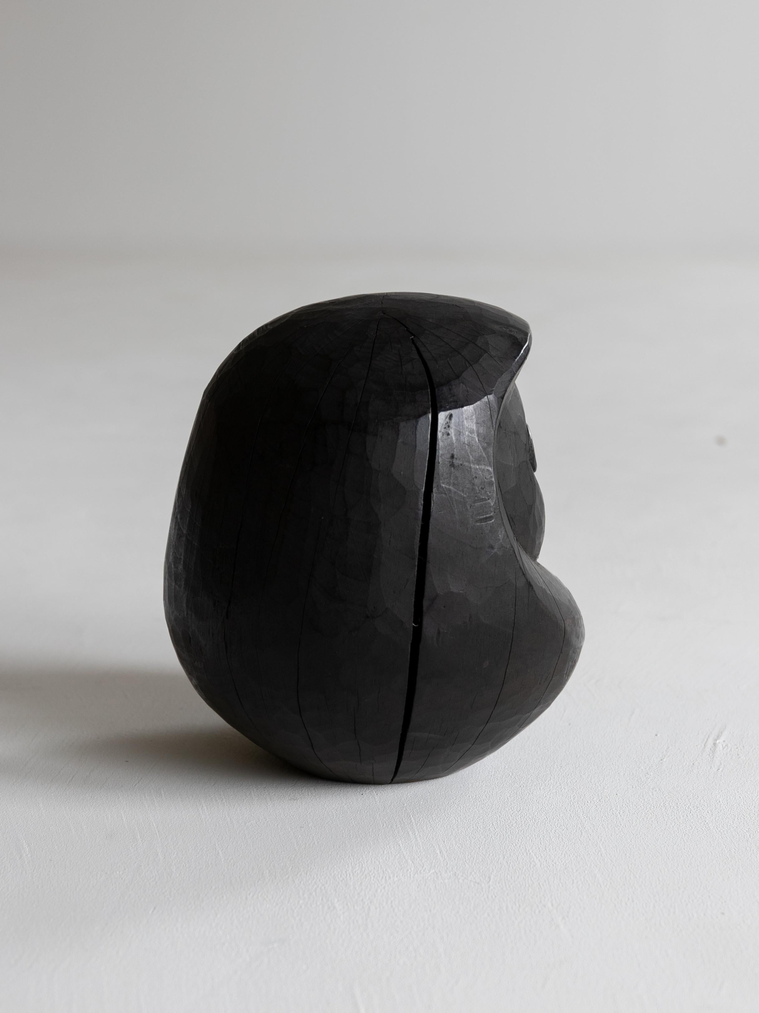 20th Century Japanese Antique Wood Carving Black Daruma 1860s-1920s / Wabi Sabi Sculpture