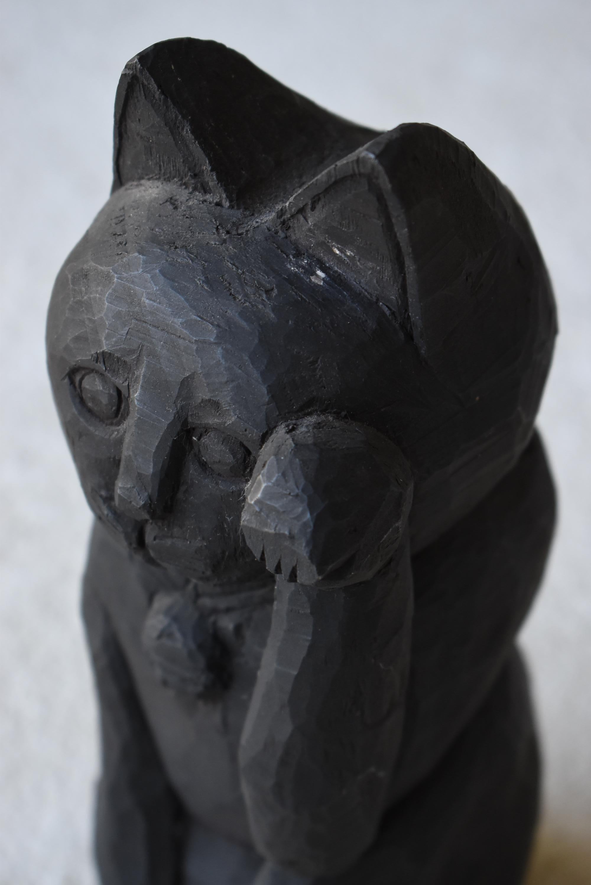 Japanese Antique Wood Carving Black Maneki Neko 1900s-1940s / Beckoning Cat 8