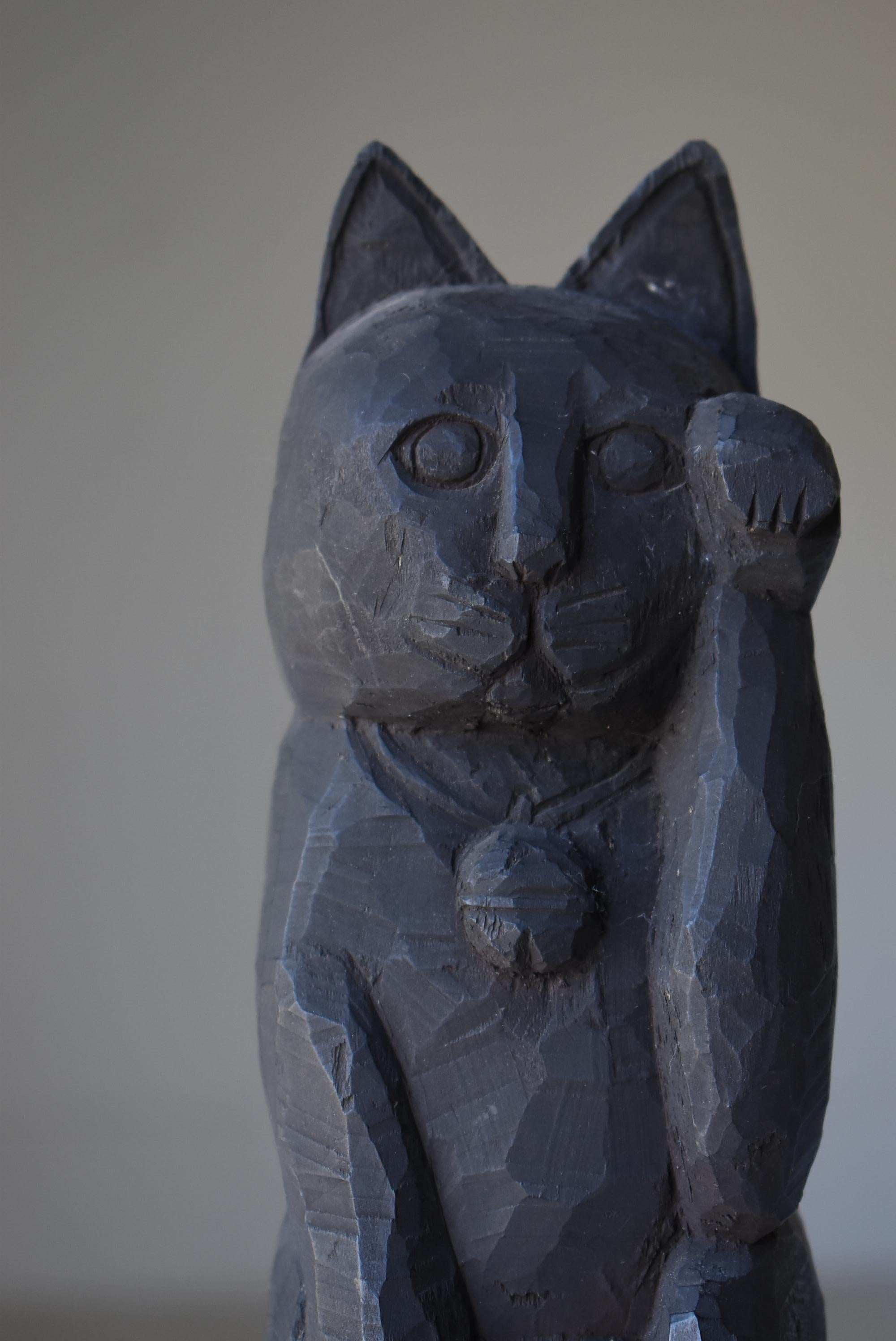 Japanned Japanese Antique Wood Carving Black Maneki Neko 1900s-1940s / Beckoning Cat