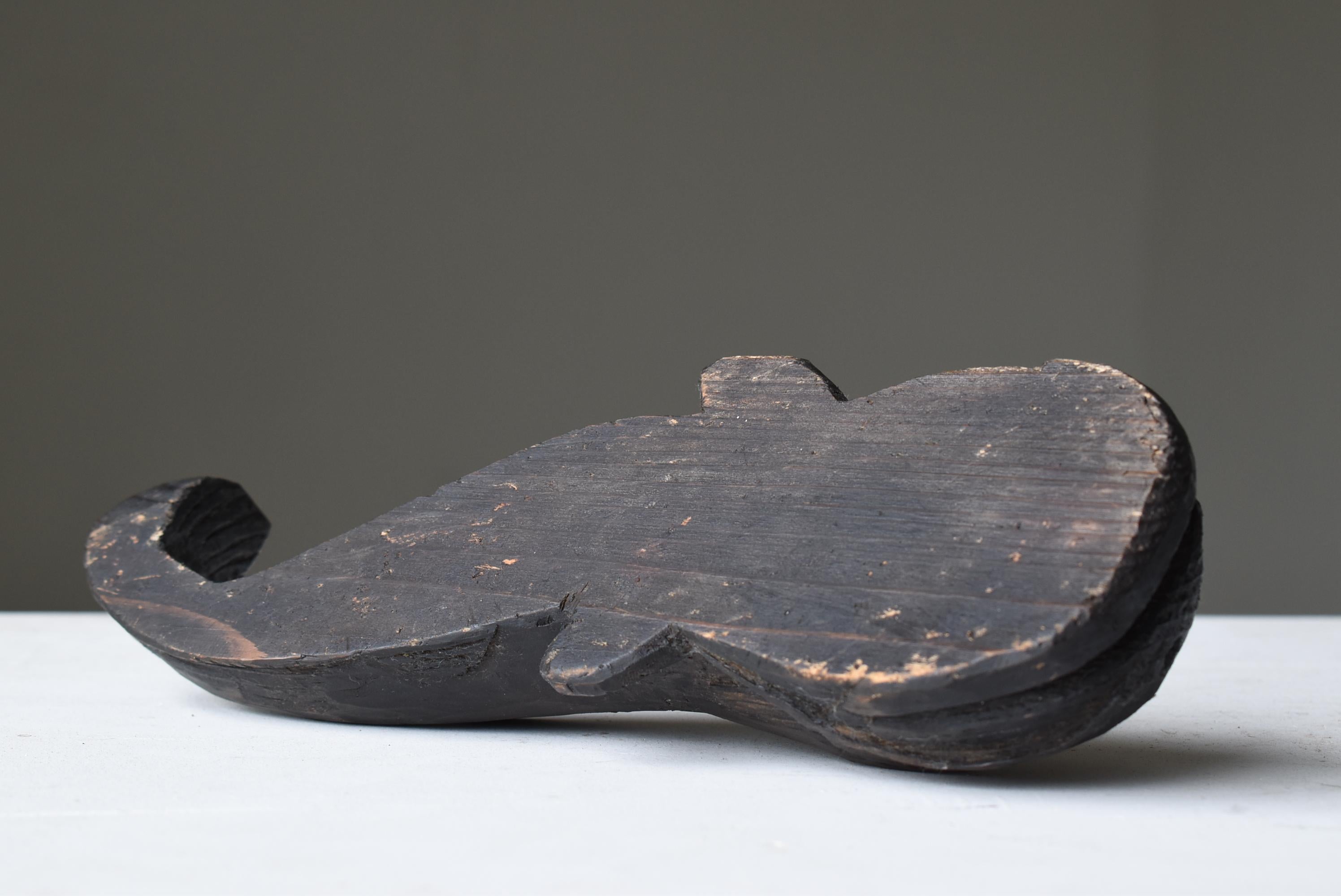 Japanese antique wood carving catfish 1860s-1900s/folk craft wabi-sabi object 5