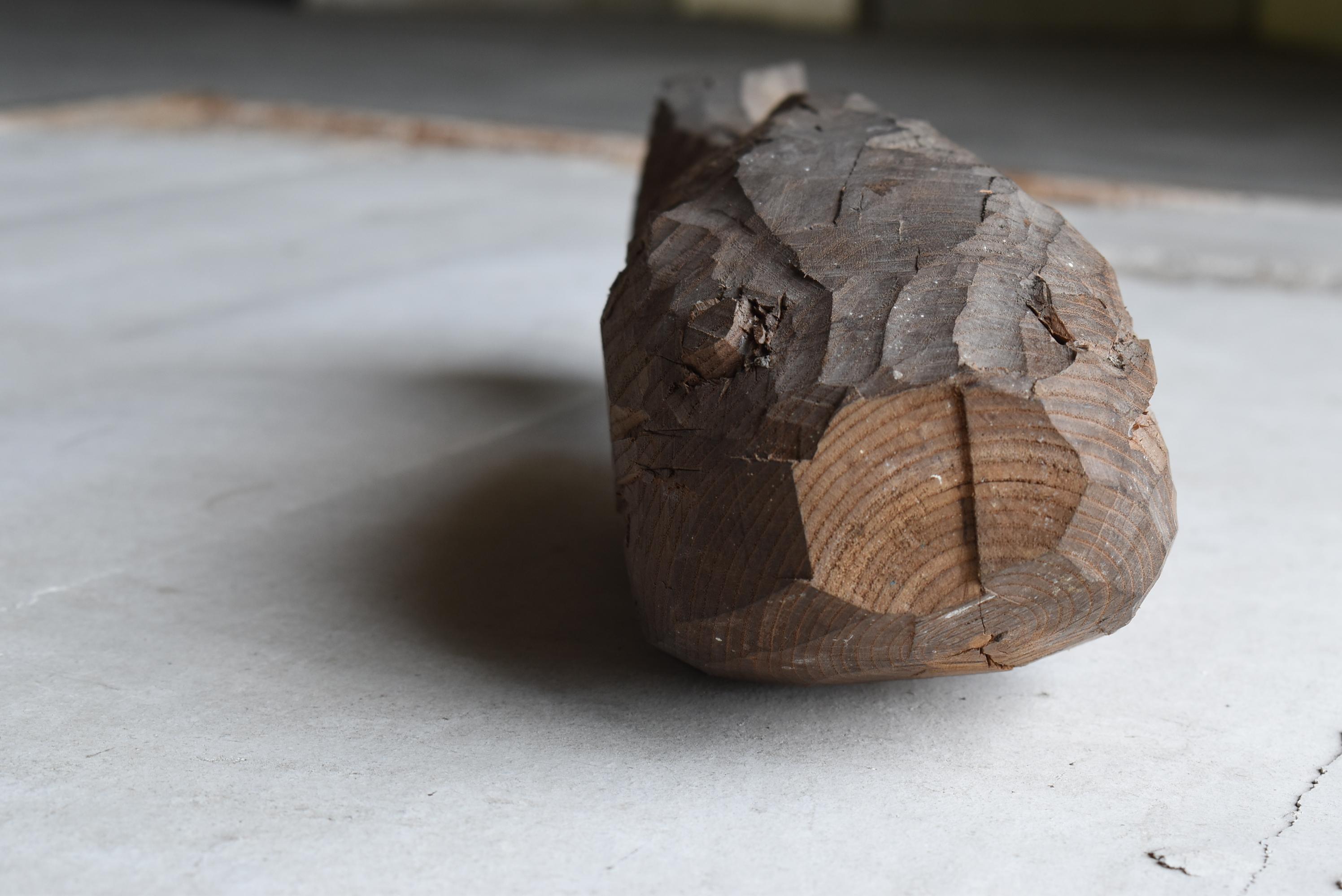 Scultura antica giapponese in legno con pesce gatto 1900-1940 / Oggetto Wabisabi 2