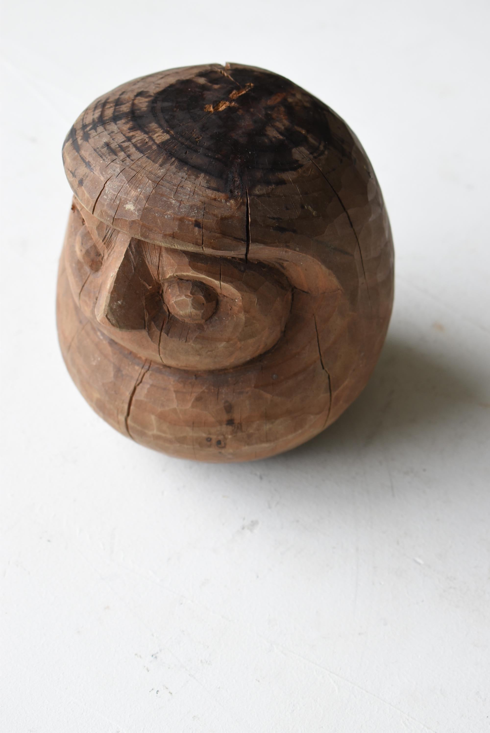 Sculpture japonaise en bois ancien Daruma 1860s-1900s / Sculpture Mingei Wabi Sabi Bon état à Sammu-shi, Chiba