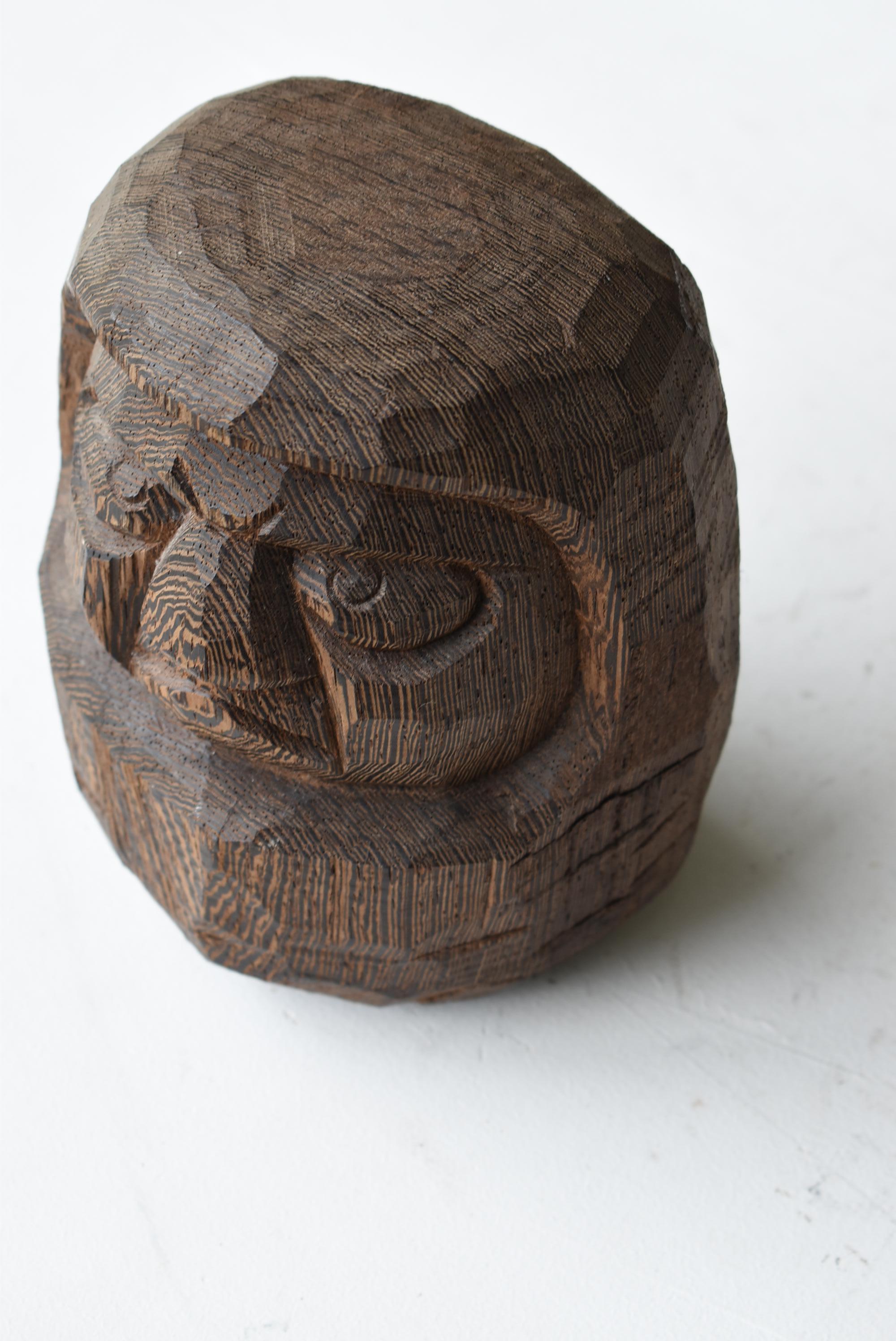 Japanese Antique Wood Carving Daruma 1860s-1900s / Wabisabi Sculpture Mingei In Good Condition In Sammu-shi, Chiba