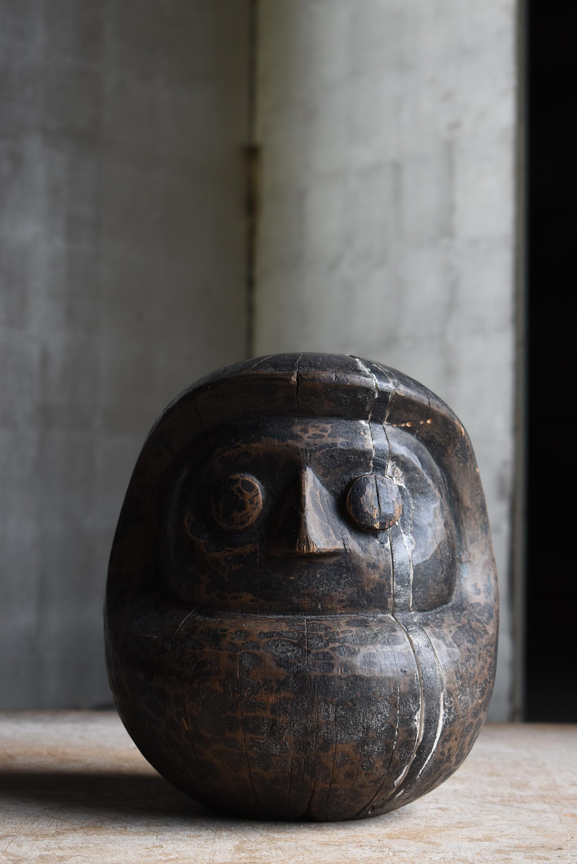 Meiji Japanese Antique Wood Carving Daruma 1860s-1920s / Sculpture Wabi Sabi Mingei For Sale