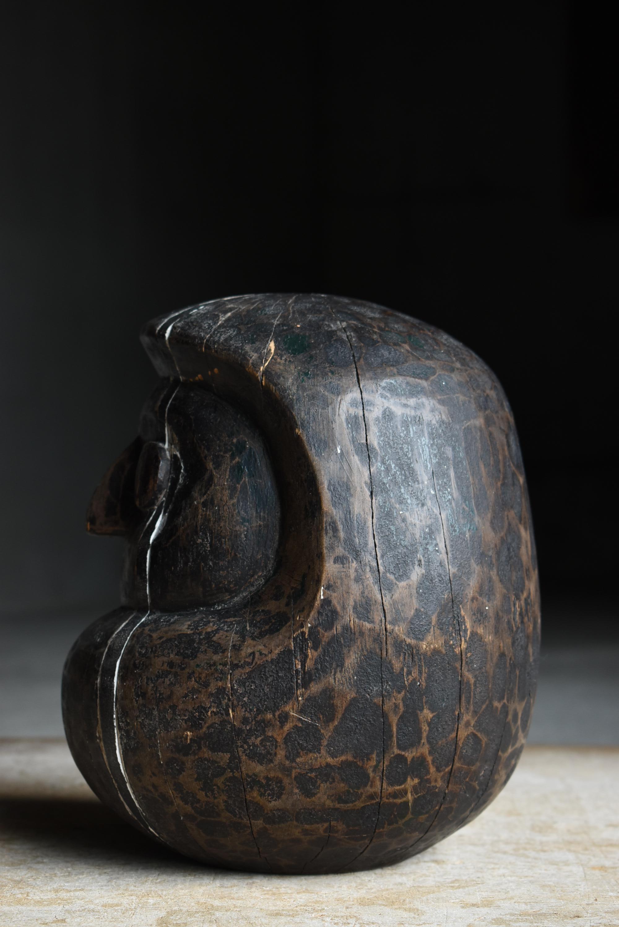 Japanese Antique Wood Carving Daruma 1860s-1920s / Sculpture Wabi Sabi Mingei For Sale 1