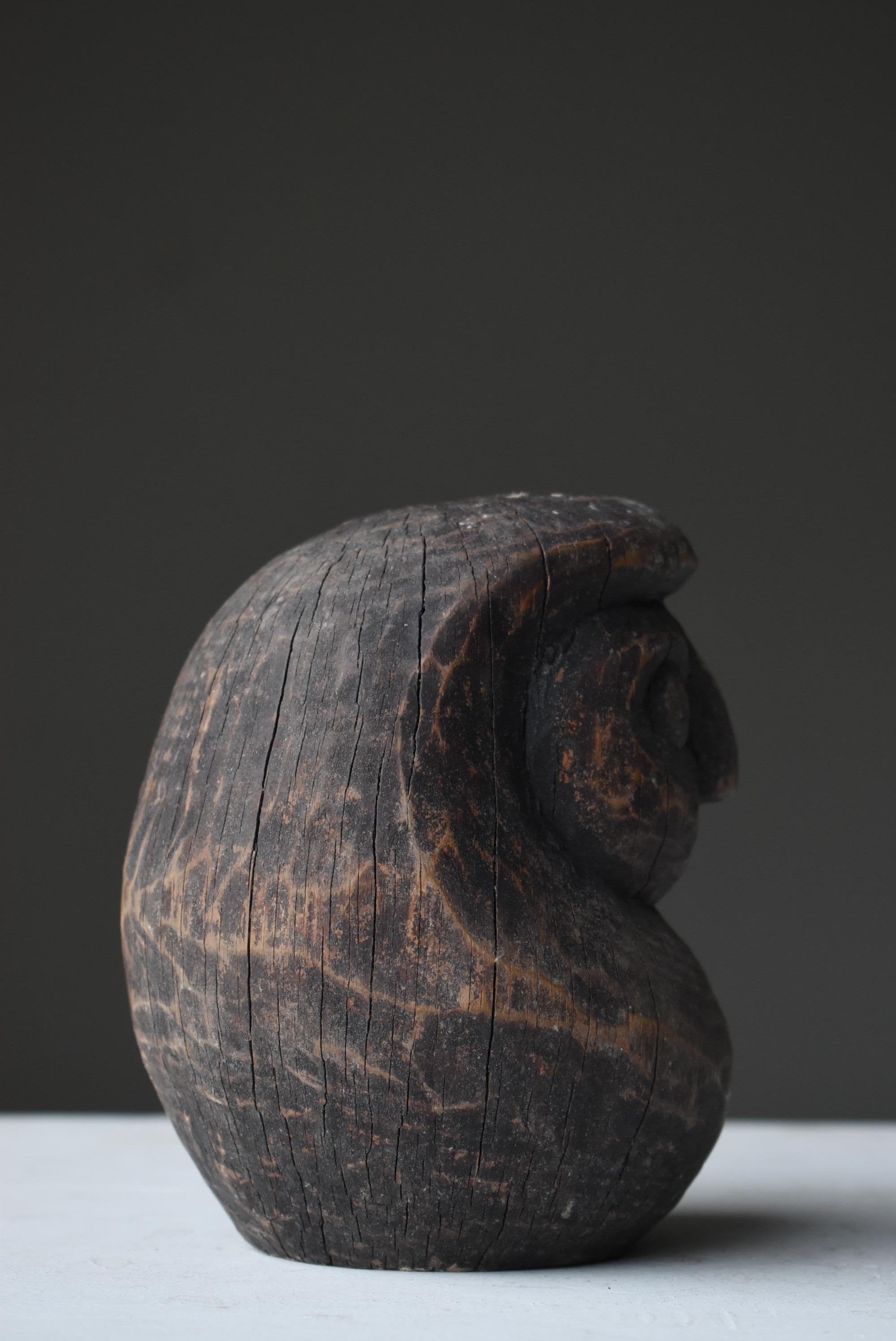 Japanese Antique Wood Carving Daruma 1900s-1920s / Sculpture Mingei Wabi Sabi For Sale 3