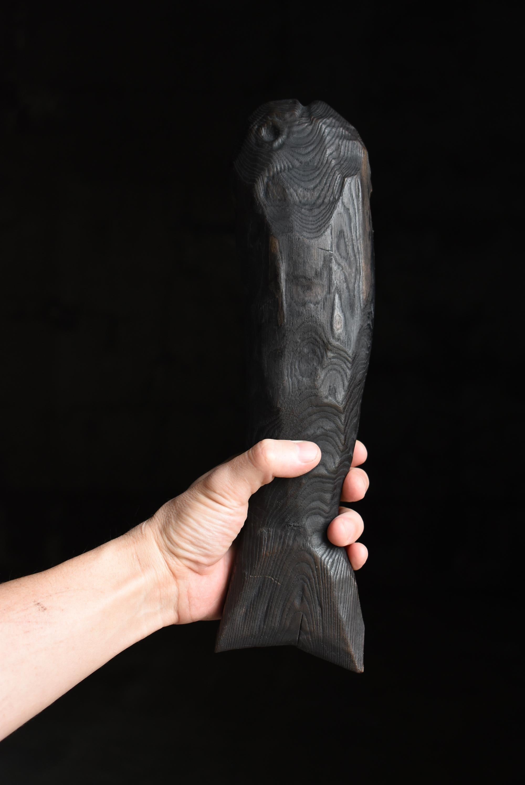 Sculpture japonaise ancienne en Wood Fish 1860s-1900s / Figurine Objects for Objects Wabisabi en vente 6