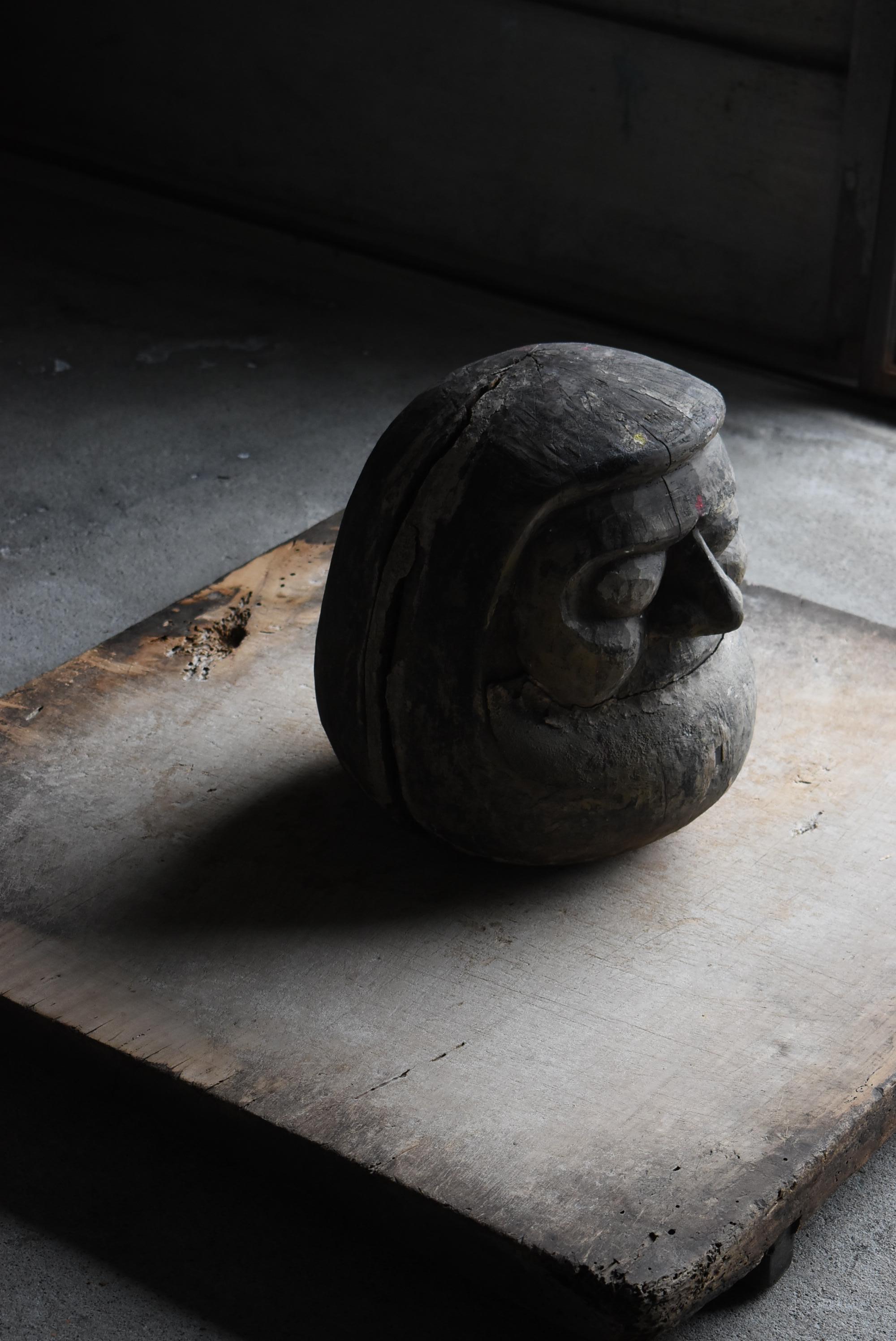 Japanische antike japanische Holzschnitzerei Große Daruma 1860er-1920er Jahre / Skulptur Wabisabi 9