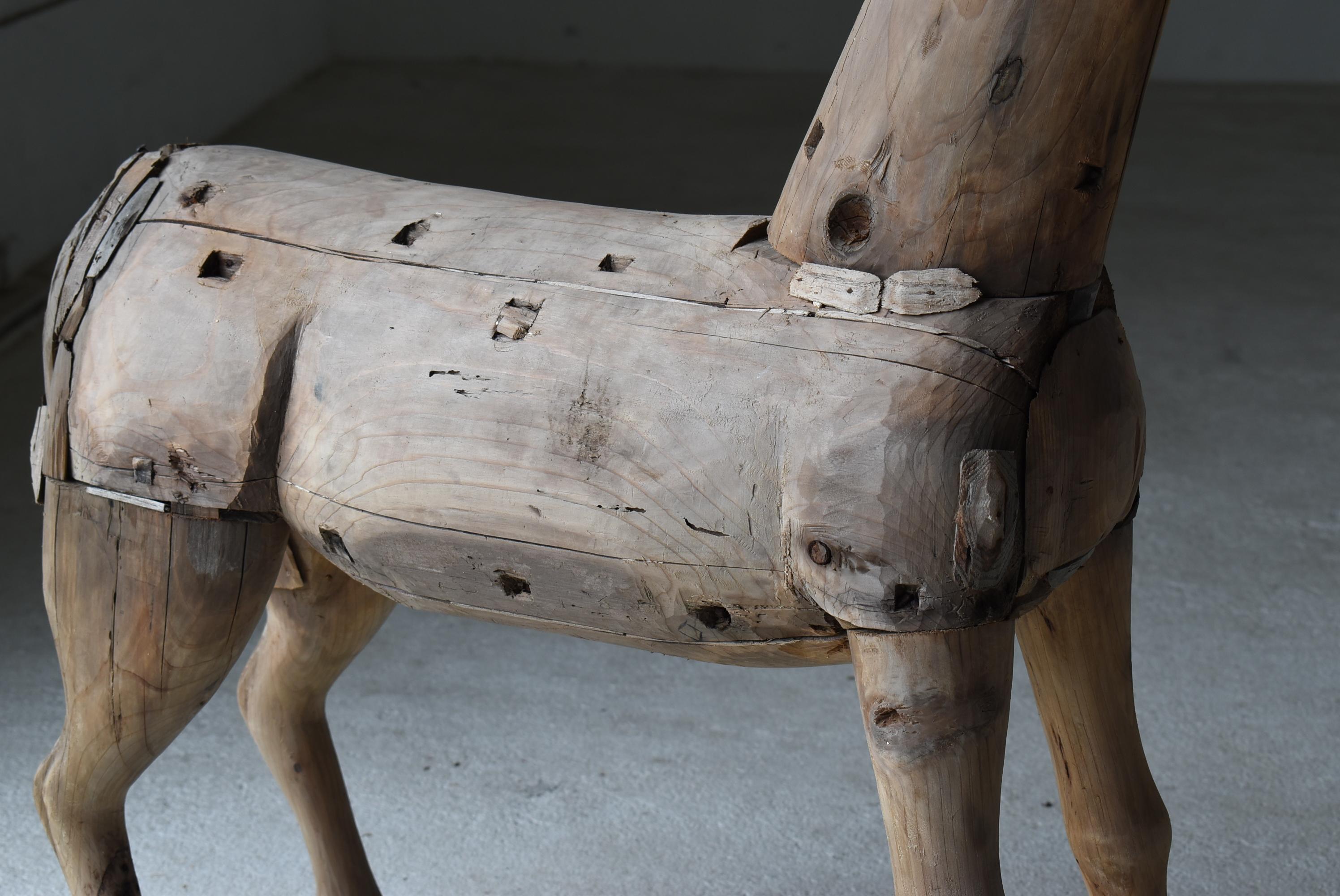 Japanische antike Holzschnitzerei Großes Pferd 1800er-1860er Jahre / Skulptur Wabisabi im Angebot 3