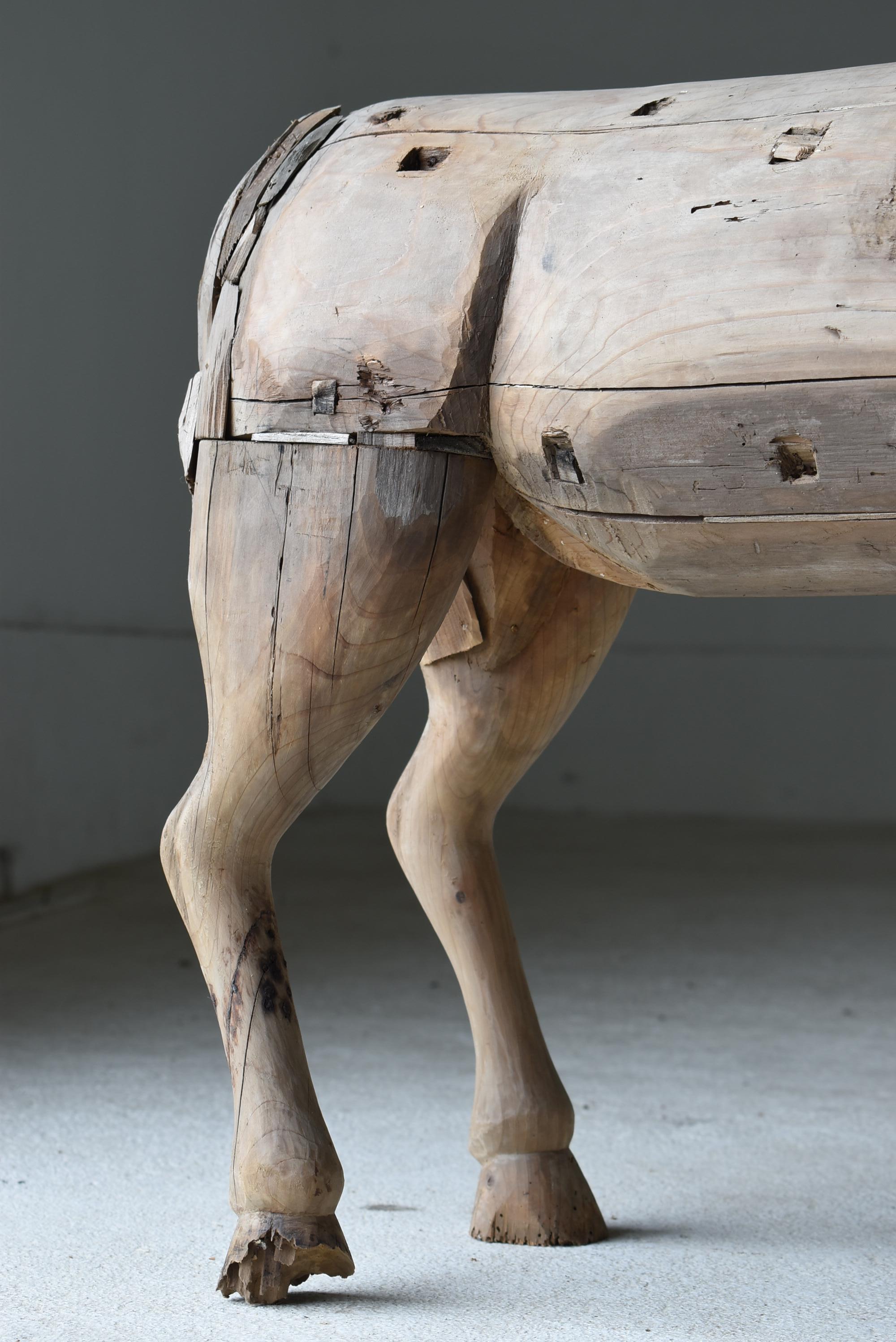 Japanische antike Holzschnitzerei Großes Pferd 1800er-1860er Jahre / Skulptur Wabisabi im Angebot 4