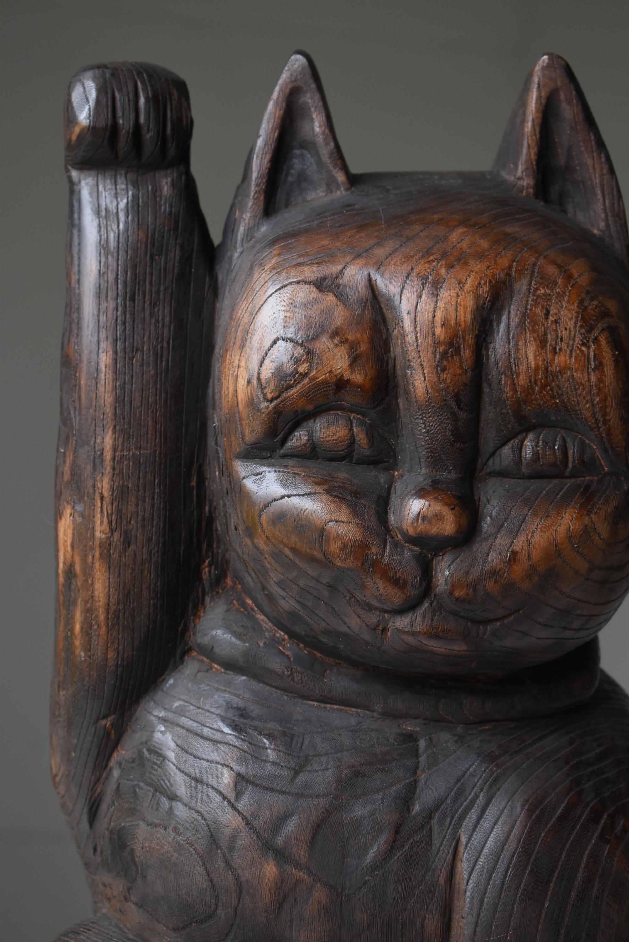 Showa Japanese antique Wood Carving large Maneki Neko 1900s-1940s/Beckoning Cat mingei