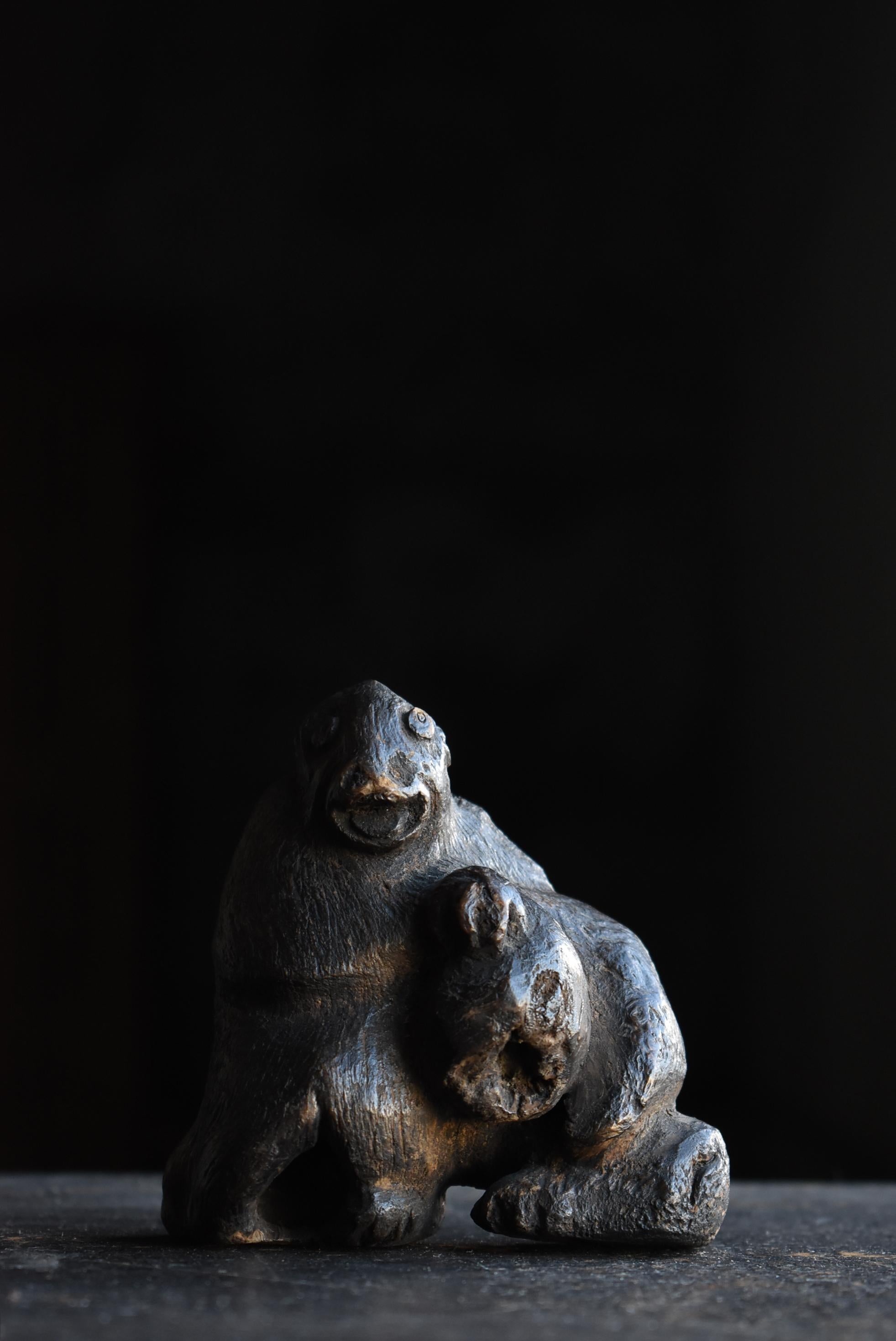 Japanese Antique Wood Carving Monkey 1860s-1900s / Figurine Sculpture Wabi Sabi For Sale 8