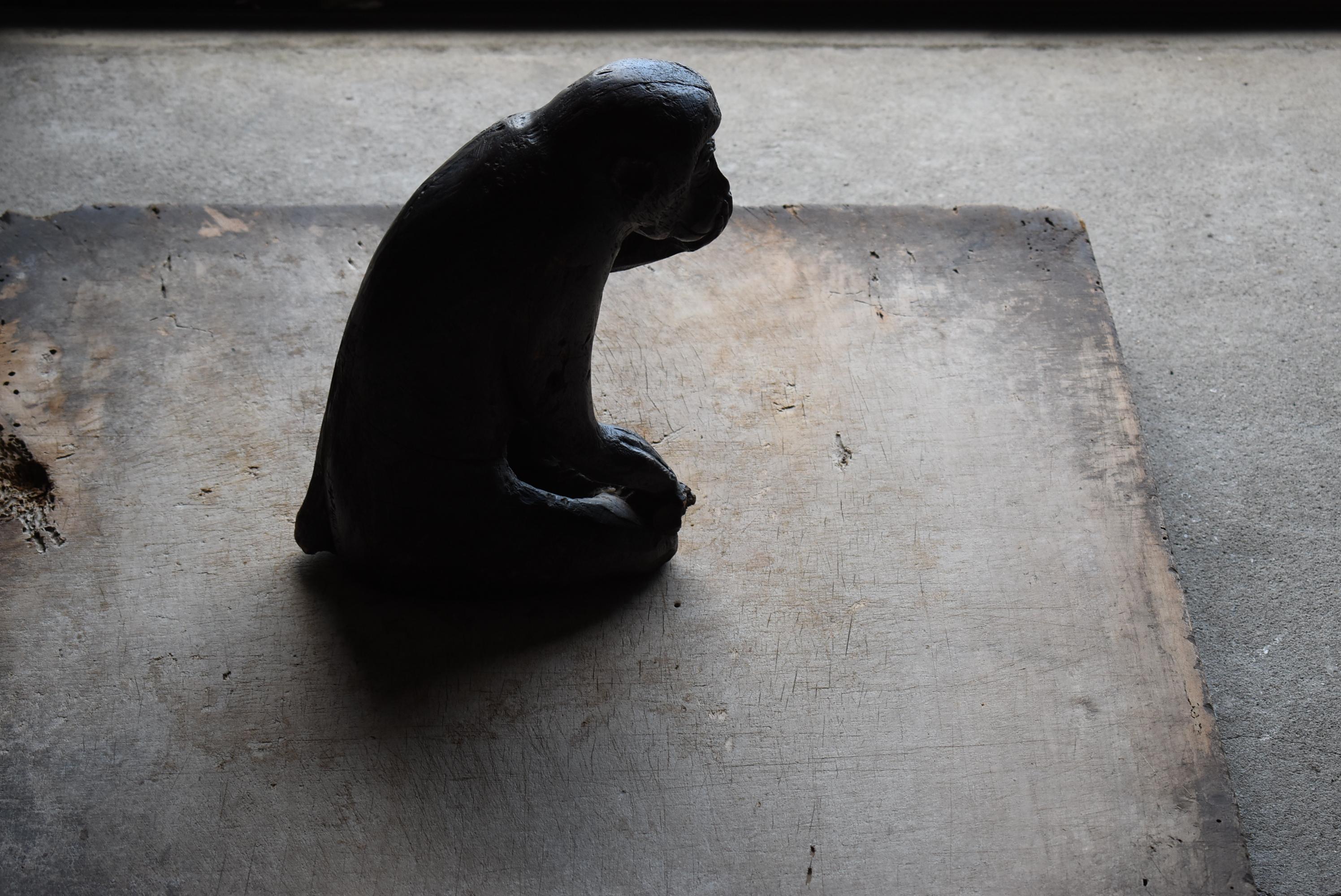 Mono Japonés Antiguo Tallado en Madera Años 1860-1920 / Escultura Wabisabi 13