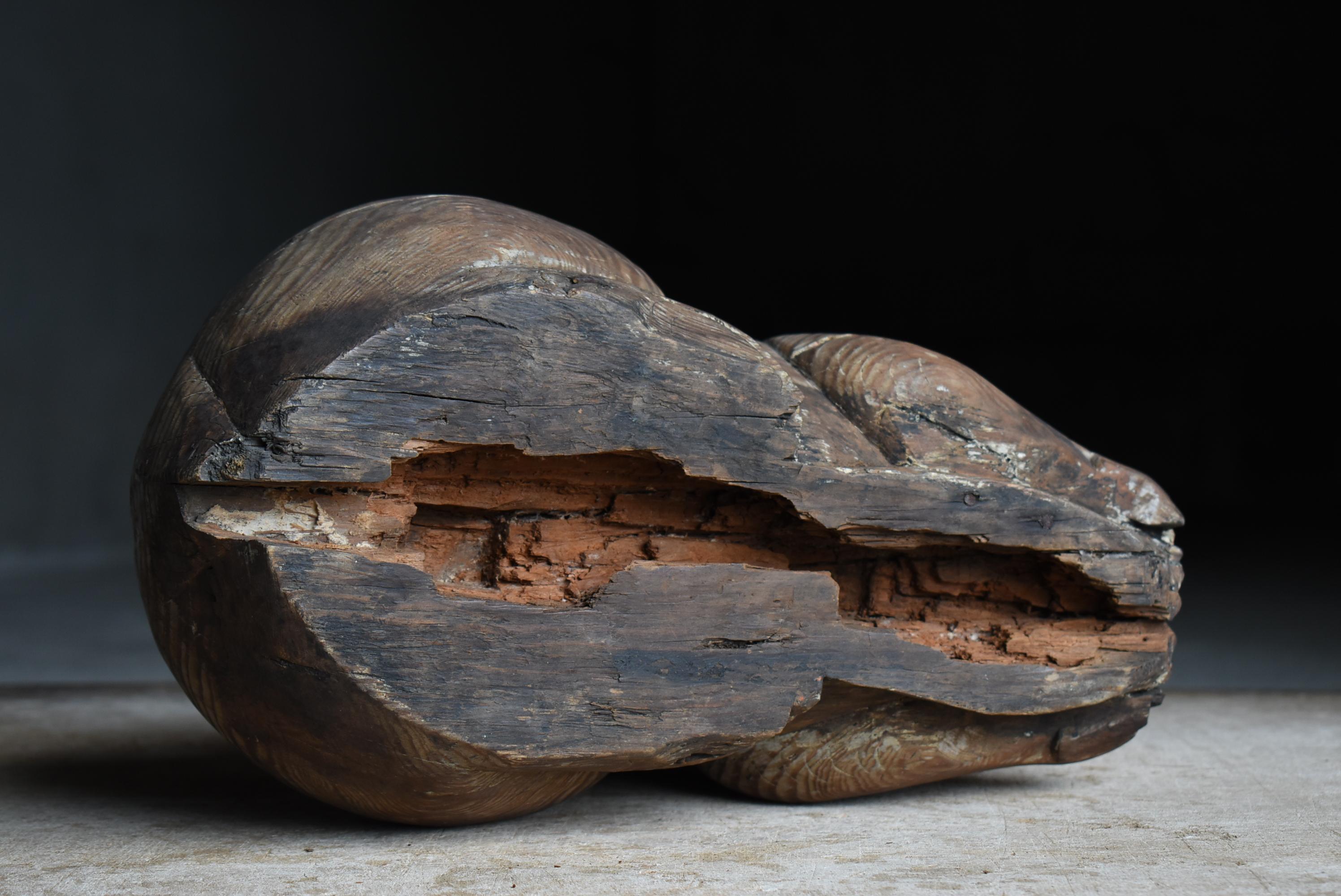 Antico coniglio giapponese in legno 1800-1860 / Scultura Figurina Wabi Sabi in vendita 4