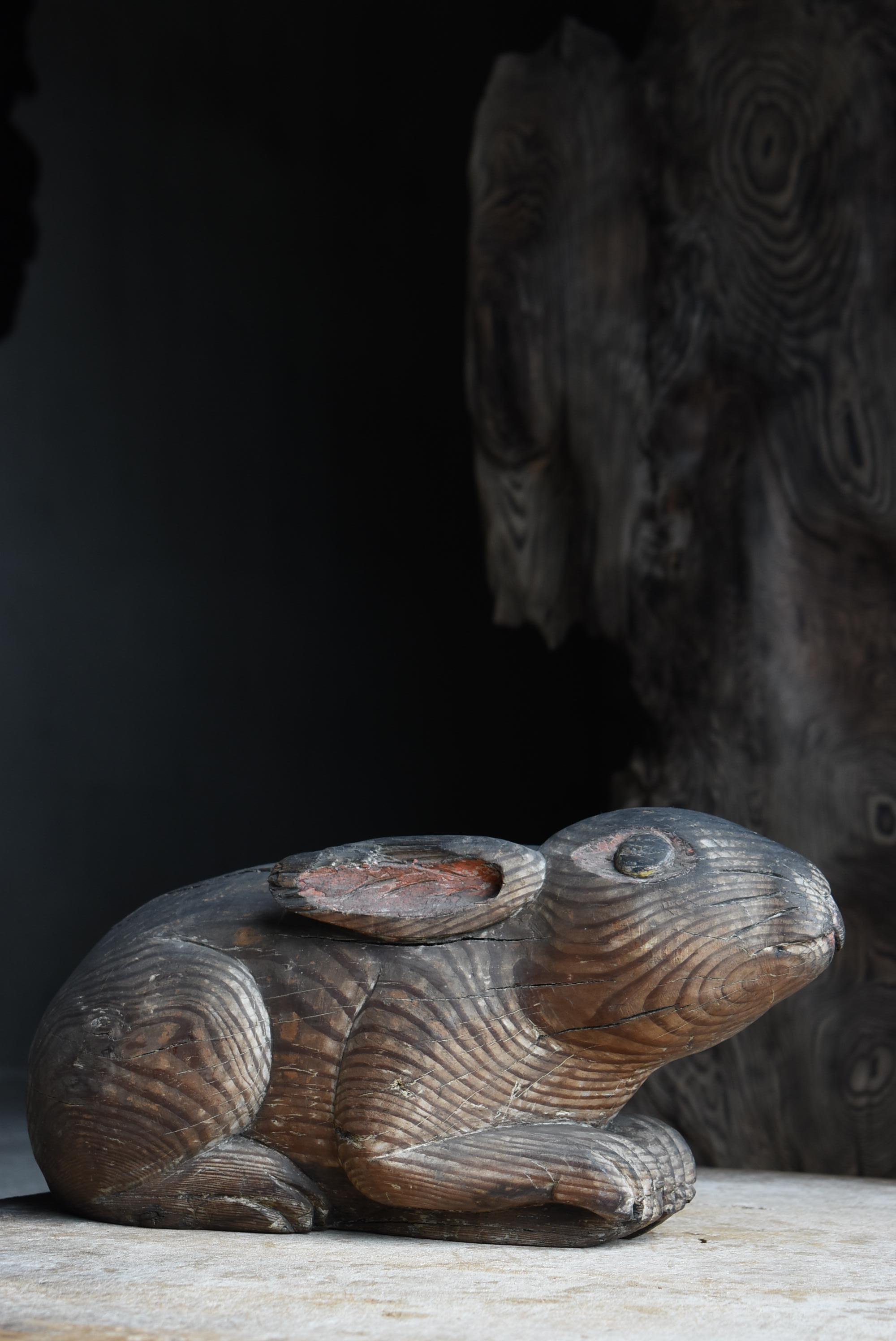 Antico coniglio giapponese in legno 1800-1860 / Scultura Figurina Wabi Sabi in vendita 7