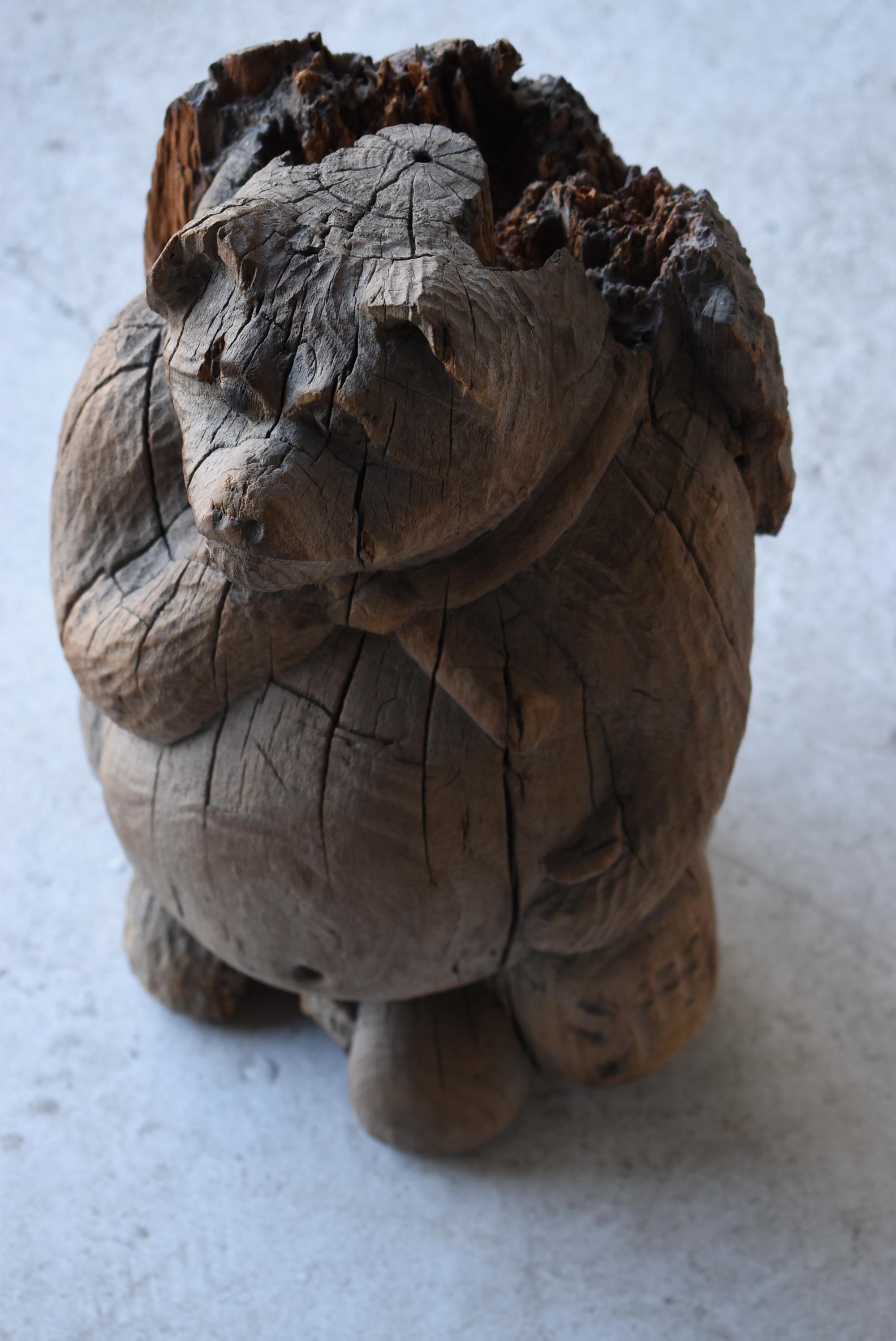 Japanese Antique Wood Carving Raccoon Dog 1900s-1940s / Object Mingei Wabi Sabi For Sale 12