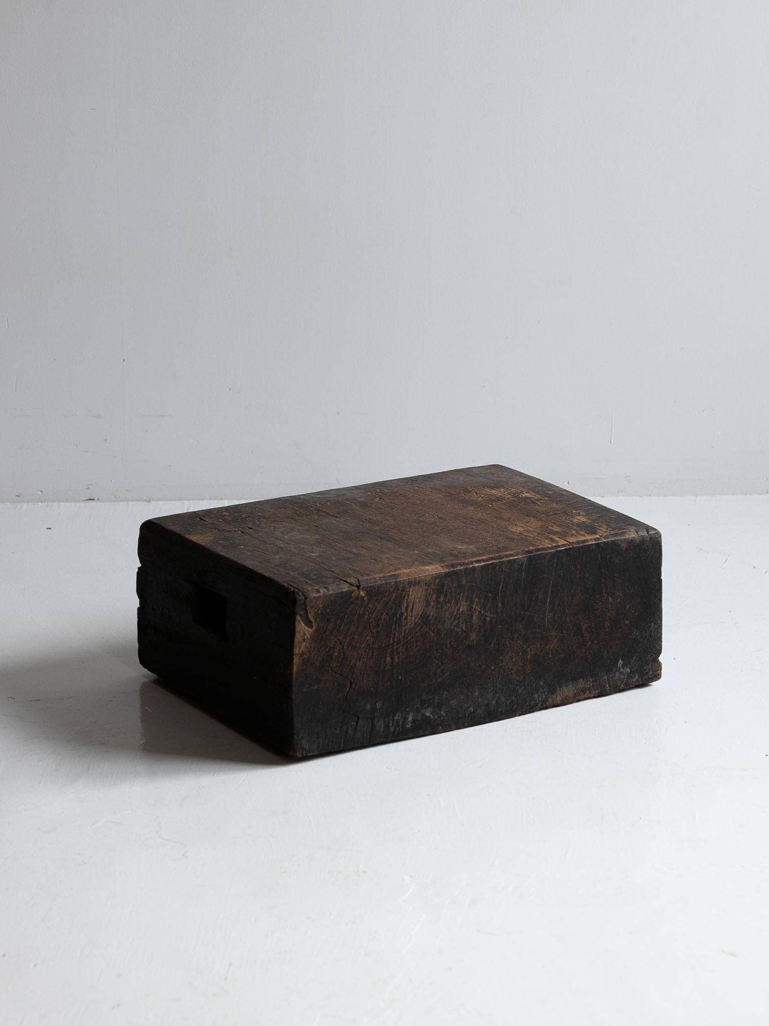 Meiji Japanese Antique Wooden Block Exhibition Stand 1860s-1920s / Primitive Wabisabi