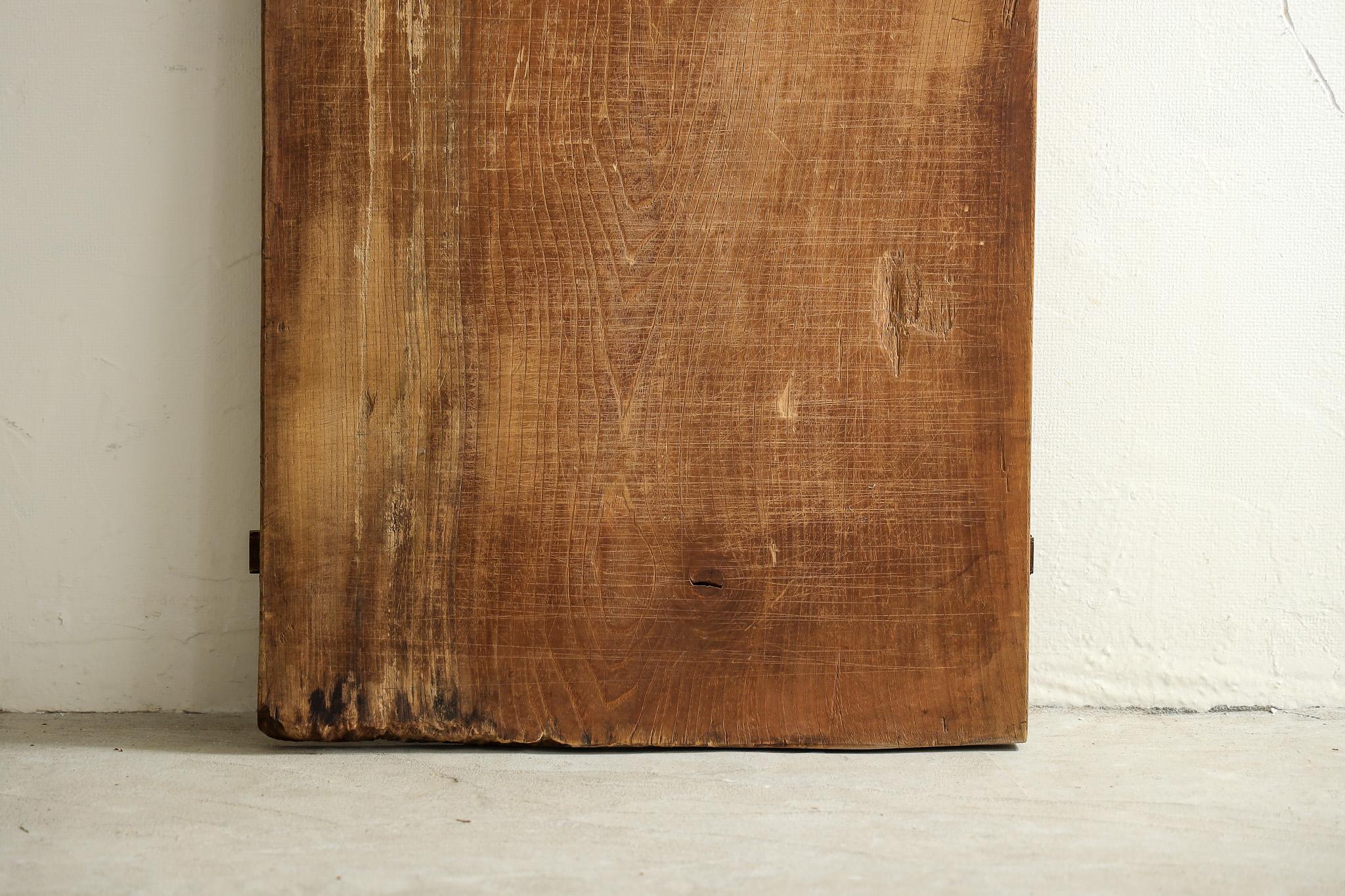 Japanese Antique Wooden Board , Wall Decoration Abstract Art , Wabi-Sabi In Fair Condition For Sale In Katori-Shi, 12