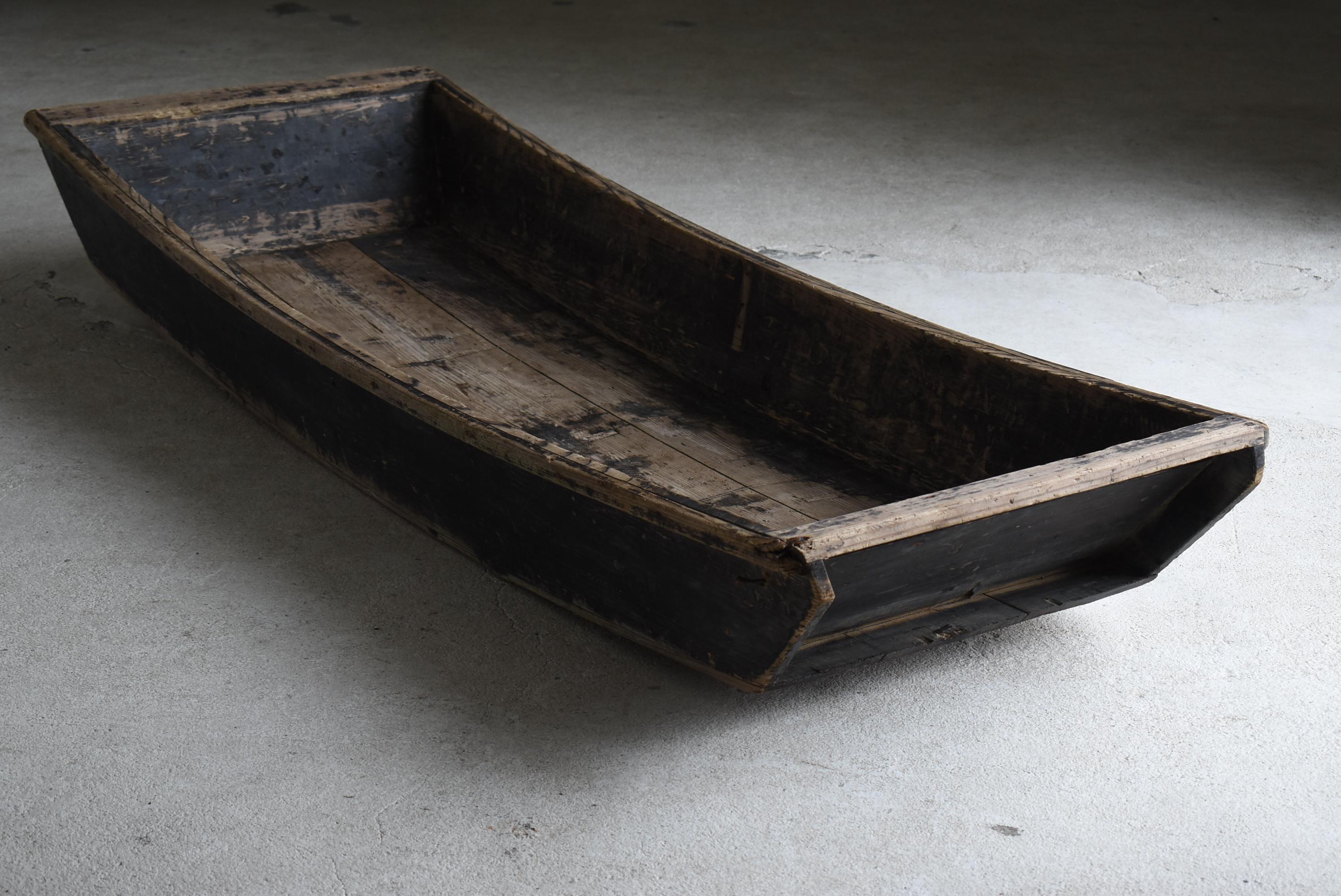 Japanese Antique Wooden Boat 1860-1900s / Wood Bowl Wabi Sabi Mingei For Sale 2