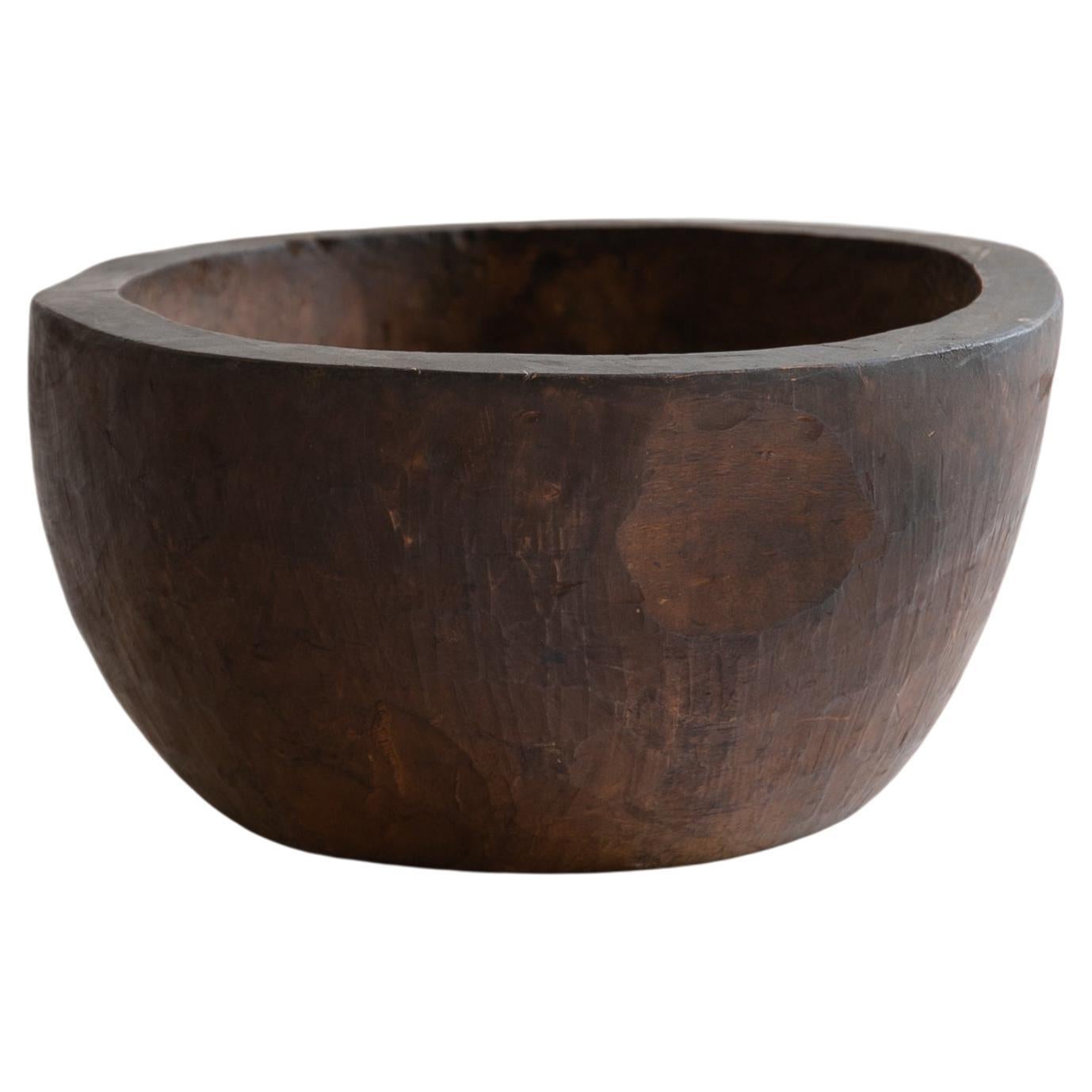 Japanese antique wooden bowl/Late 19th Century/Wabi-Sabi  For Sale