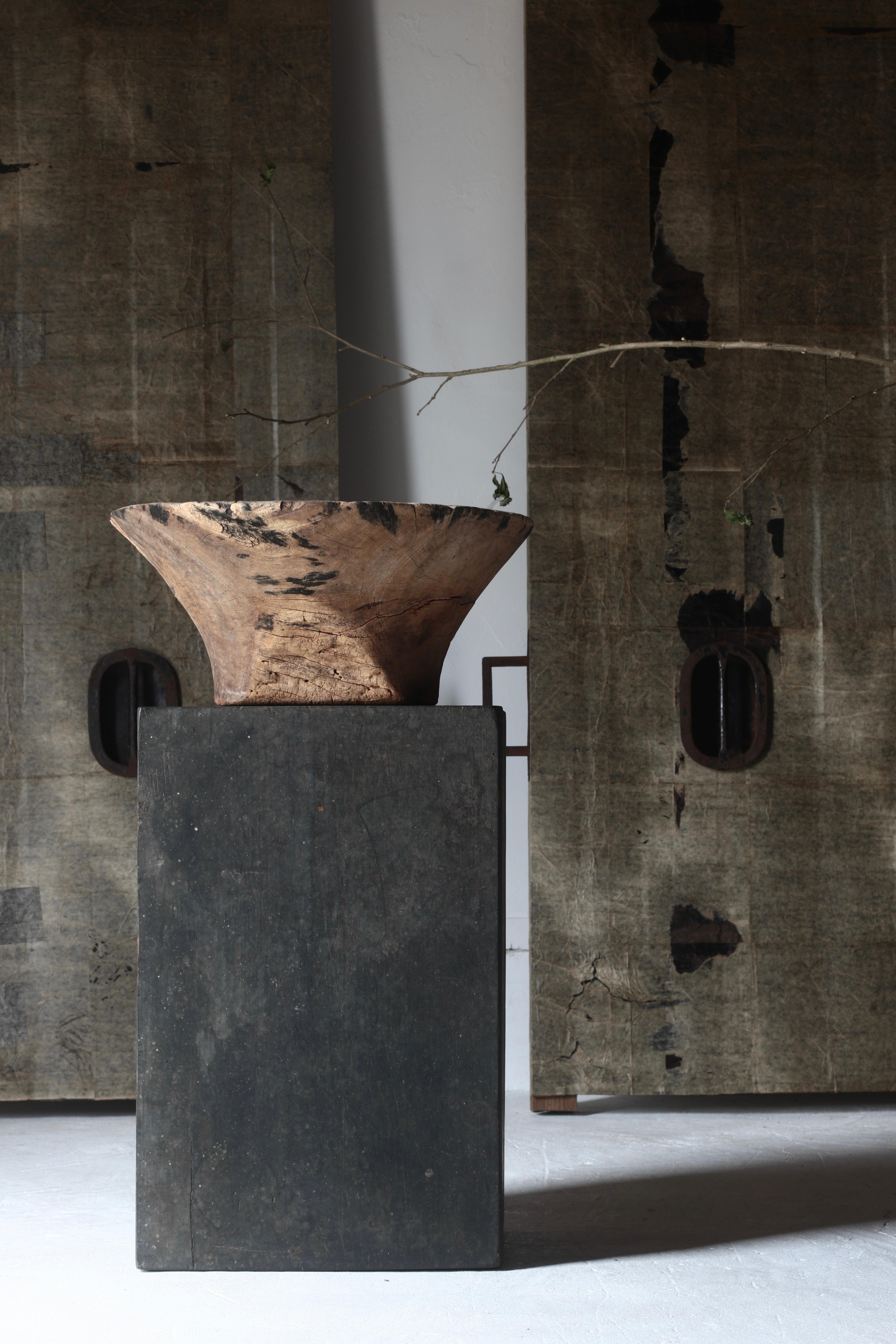 Cuenco de madera antiguo japonés / Objeto / 1868-1912s / Wabi-Sabi Mingei Primitivo Tallado a mano