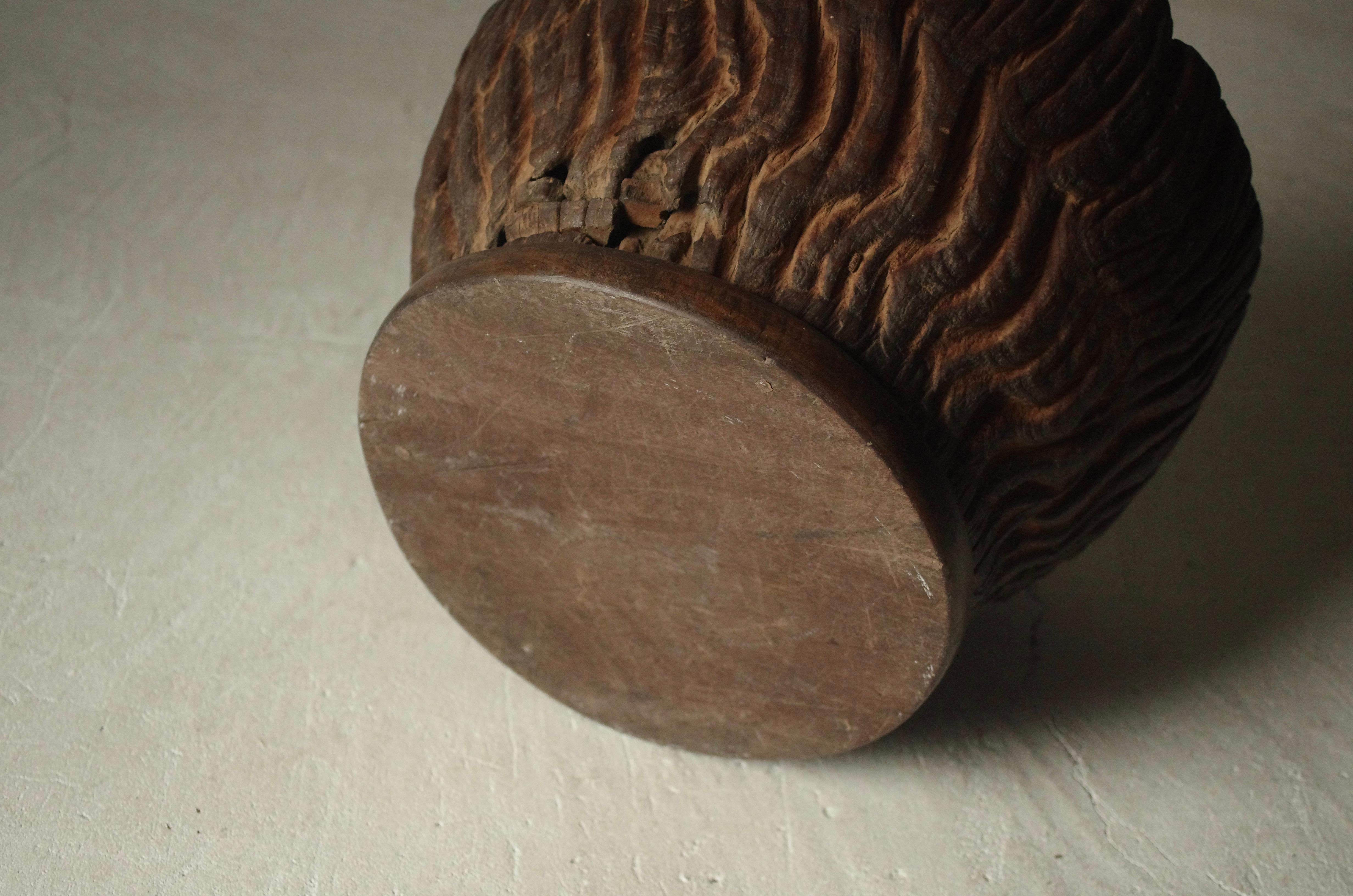 Brasero japonais ancien en bois/Hibachi Brazier/1868-1912s Wabi-Sabi en vente 3