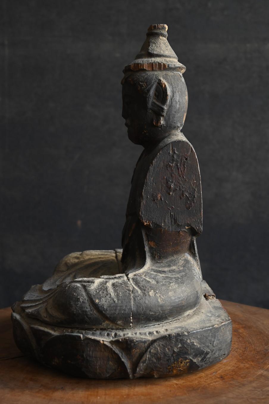 Estatua antigua japonesa de Buda de madera / Periodo Edo / 1600 a 1800 en Bastante bueno estado para la venta en Sammu-shi, Chiba