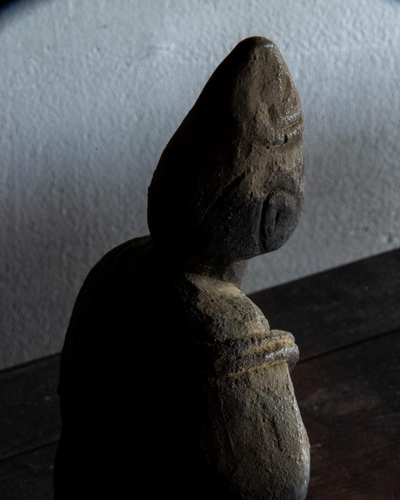 Figure bouddhiste japonaise ancienne en bois, période Edo '1603-1868' en vente 5