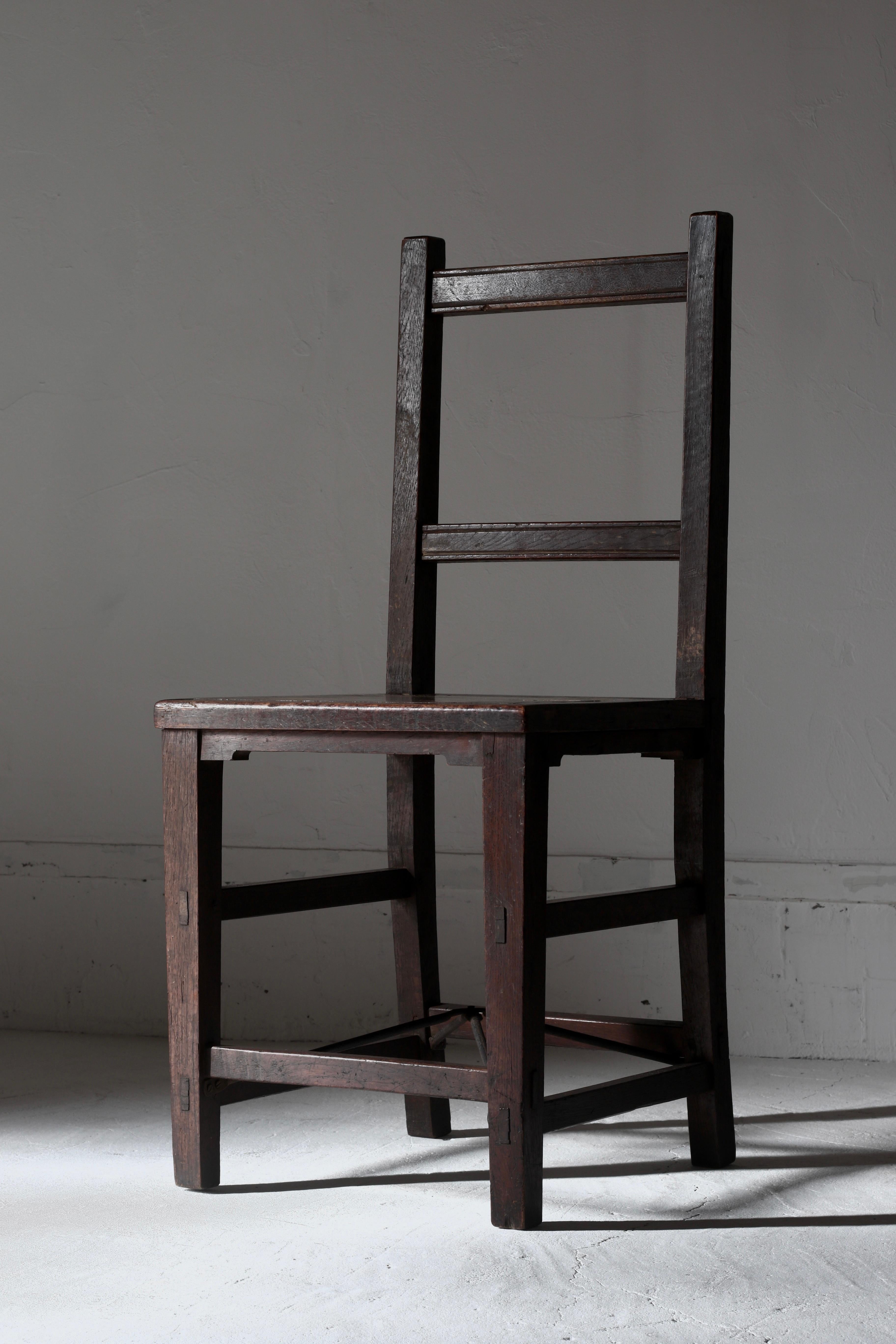 Japanese Antique Wooden Chair / 1912s-1926s / Japandi For Sale 4