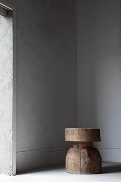 Table basse / table d'appoint japonaise ancienne en bois / 1868-1912s / Wabi-sabi