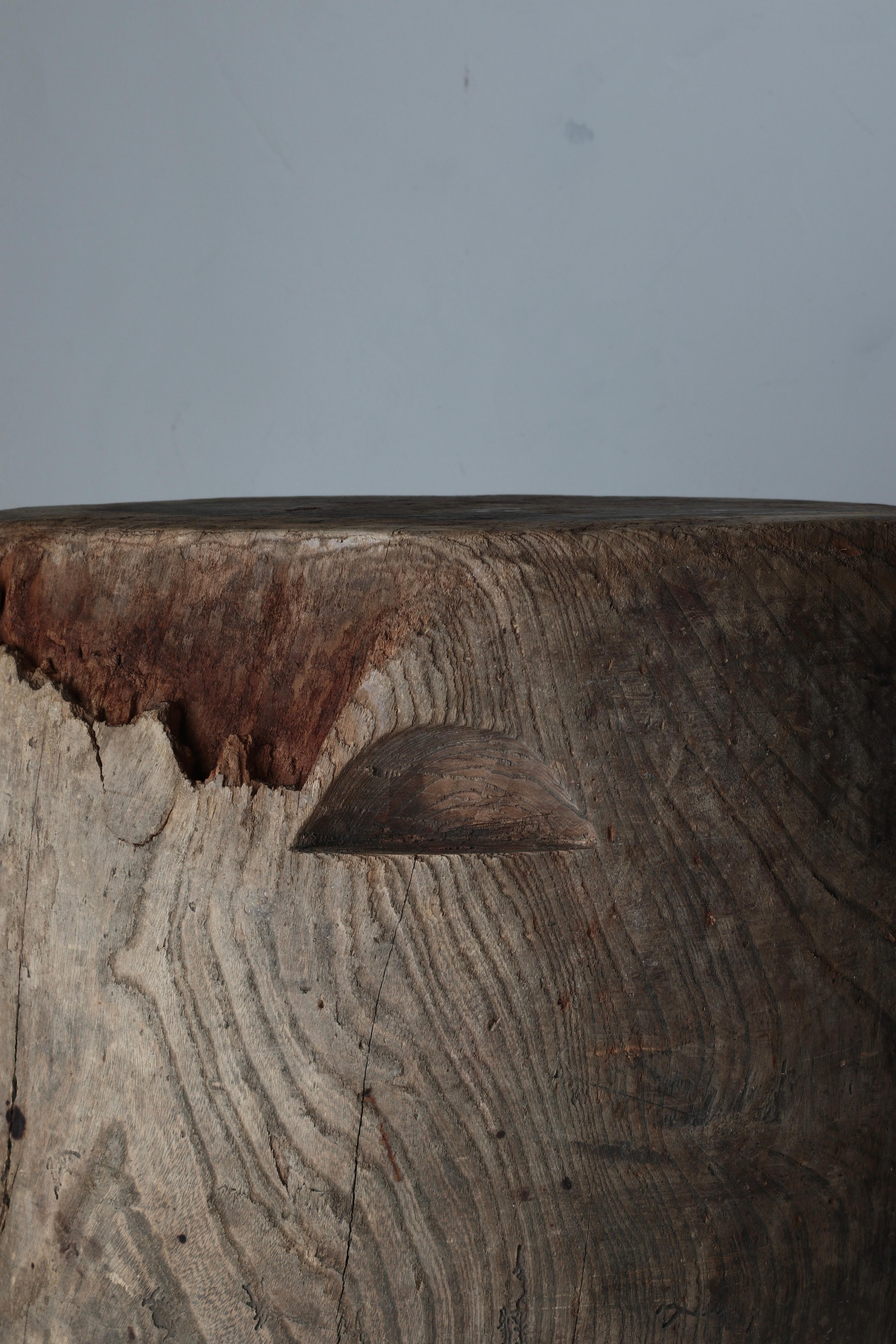 Japanese Antique Wooden Coffee Table/ Side Table/ 1868-1912s Wabi-sabi Primitive en vente 2