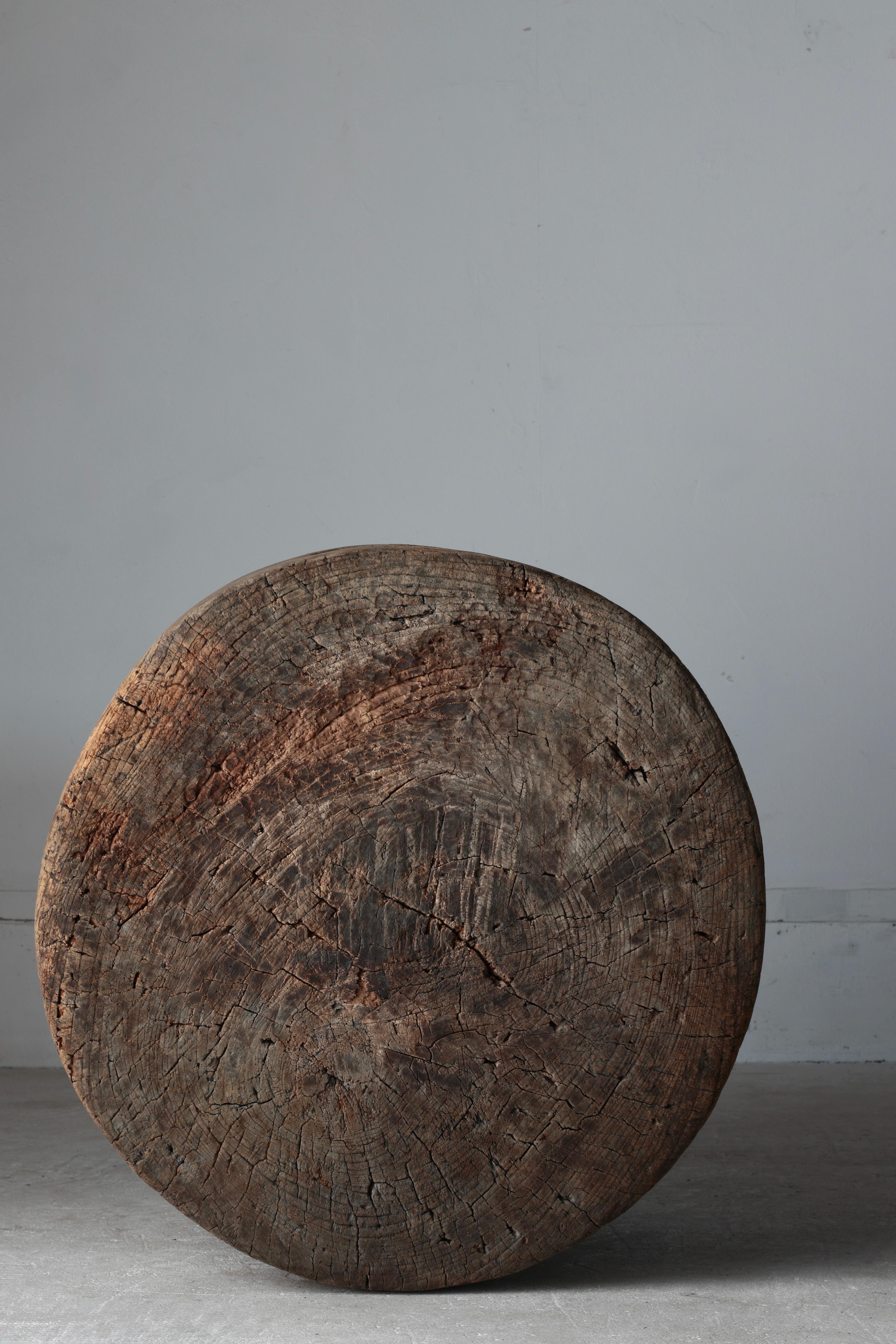 Table basse/ table d'appoint japonaise en bois ancien/ 1868-1912s Wabi-sabi Primitive en vente 5