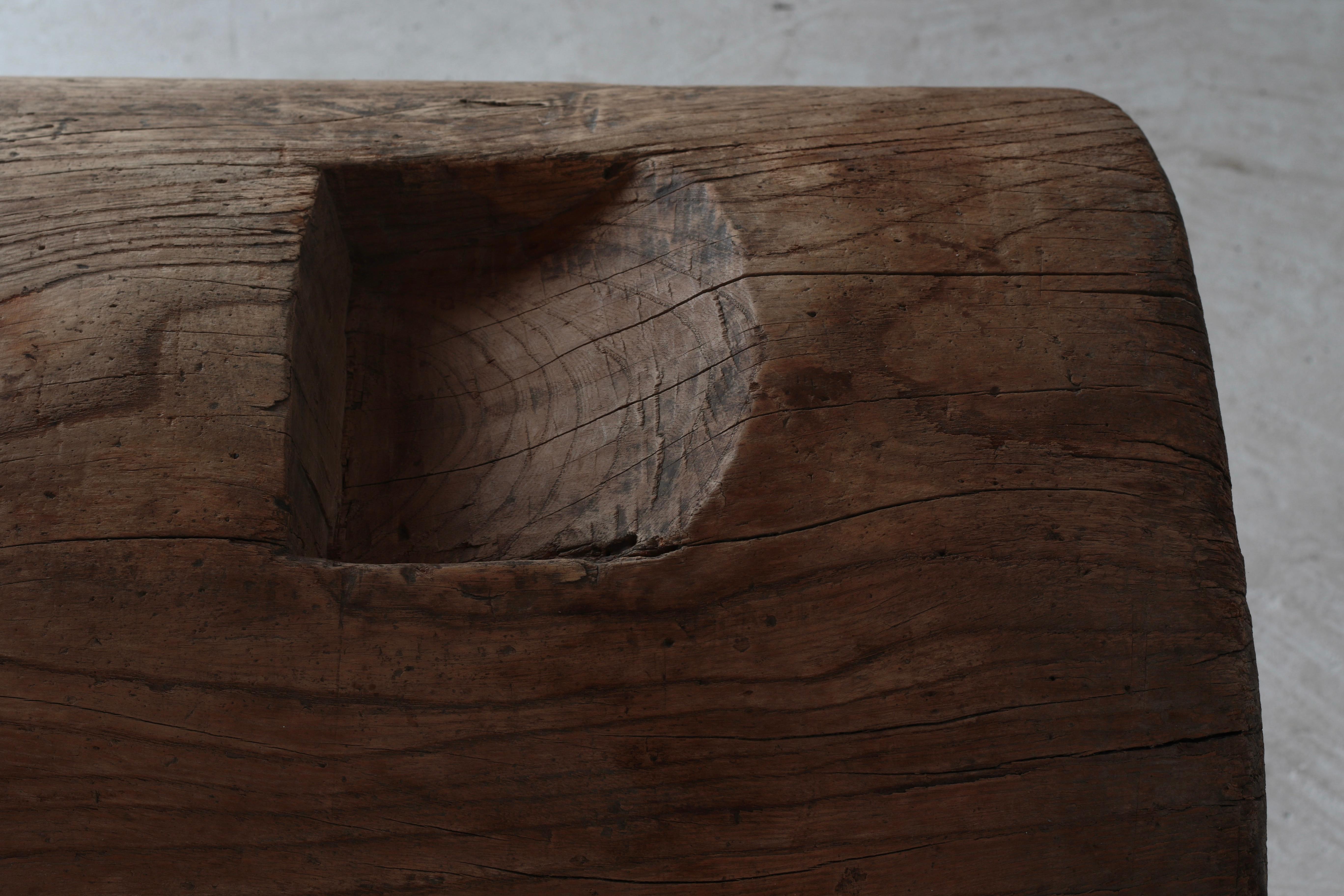 Table basse/ table d'appoint japonaise en bois ancien/ 1868-1912s Wabi-sabi Primitive en vente 8