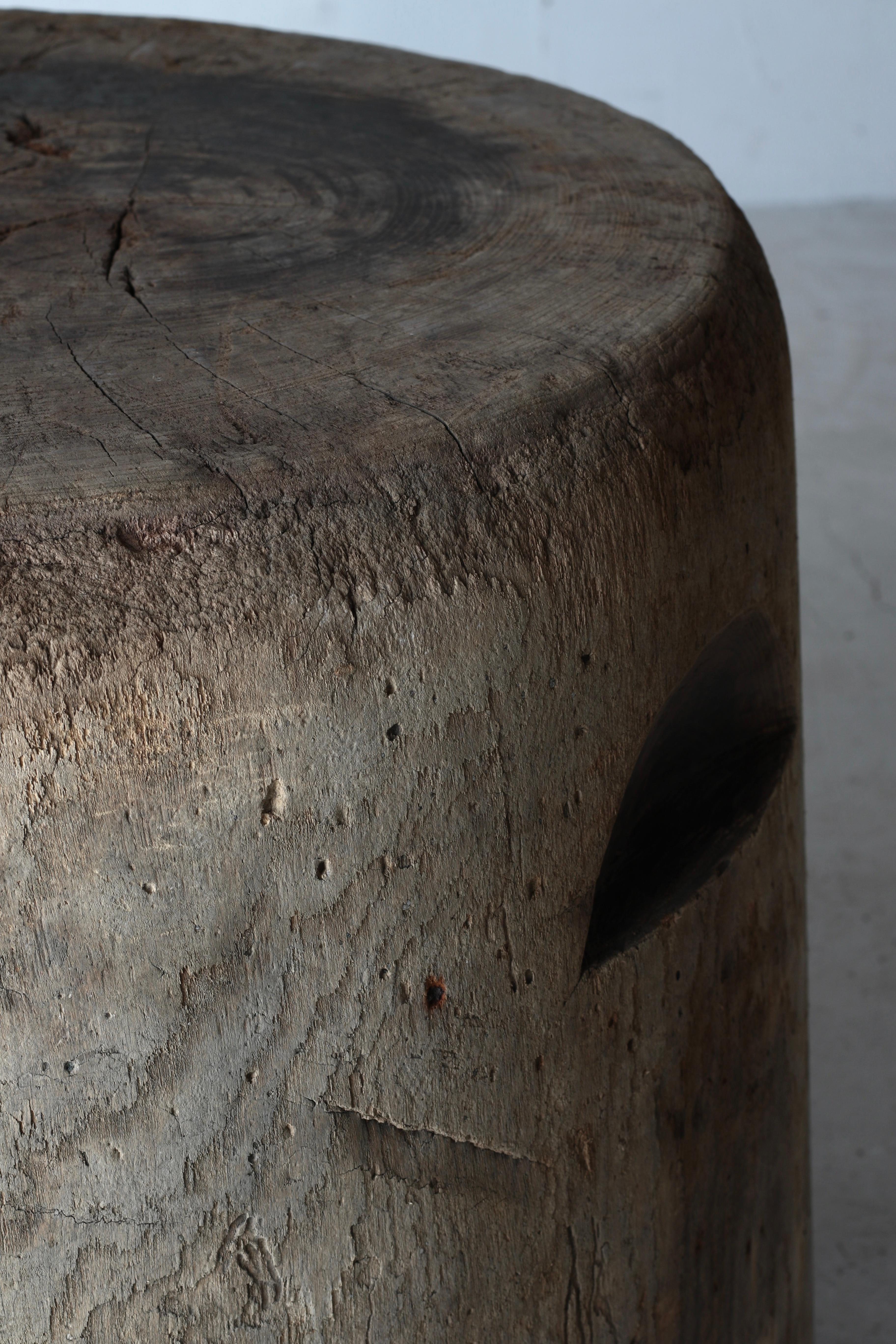 Japanese Antique Wooden Coffee Table/ Side Table/ 1868-1912s Wabi-sabi Primitive en vente 1